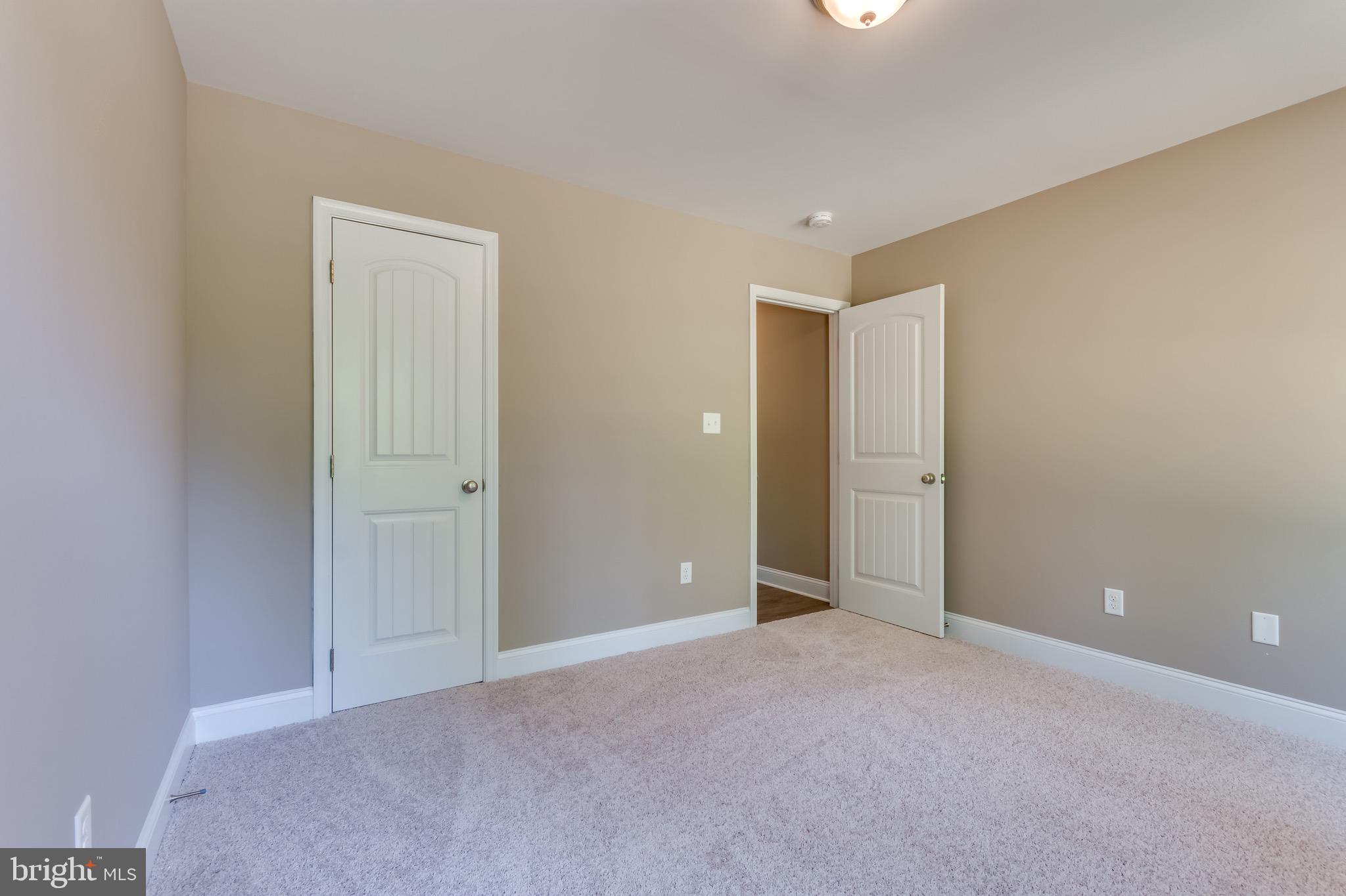 WINDFALL ACRES - Residential