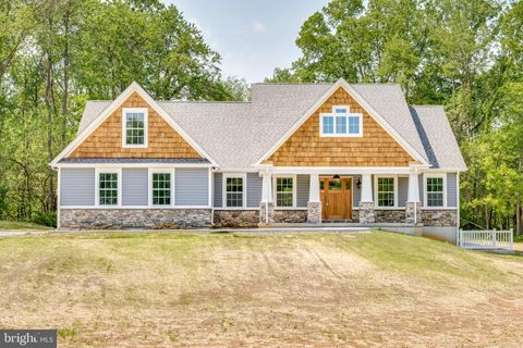 Homes For Sale - LOT 25 Fulton Road<br/> Morgan County, HEDGESVILLE, WV 25427