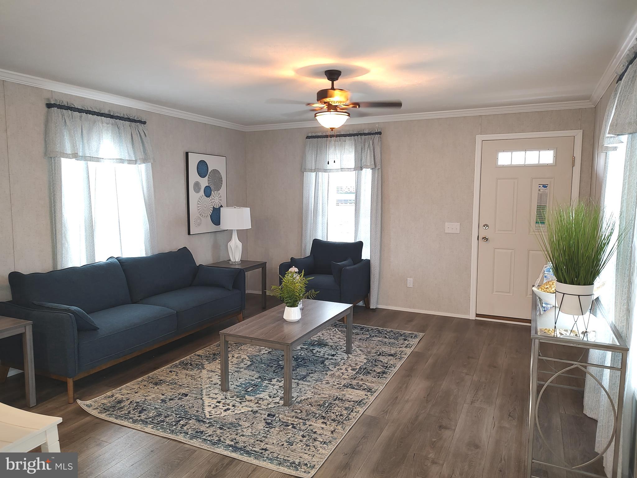 COLONIAL EAST MHP - Residential