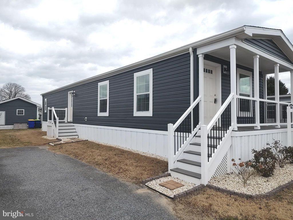 Photo of 42 Colonial Ln, REHOBOTH BEACH, DE 19971 (MLS # DESU2101984)