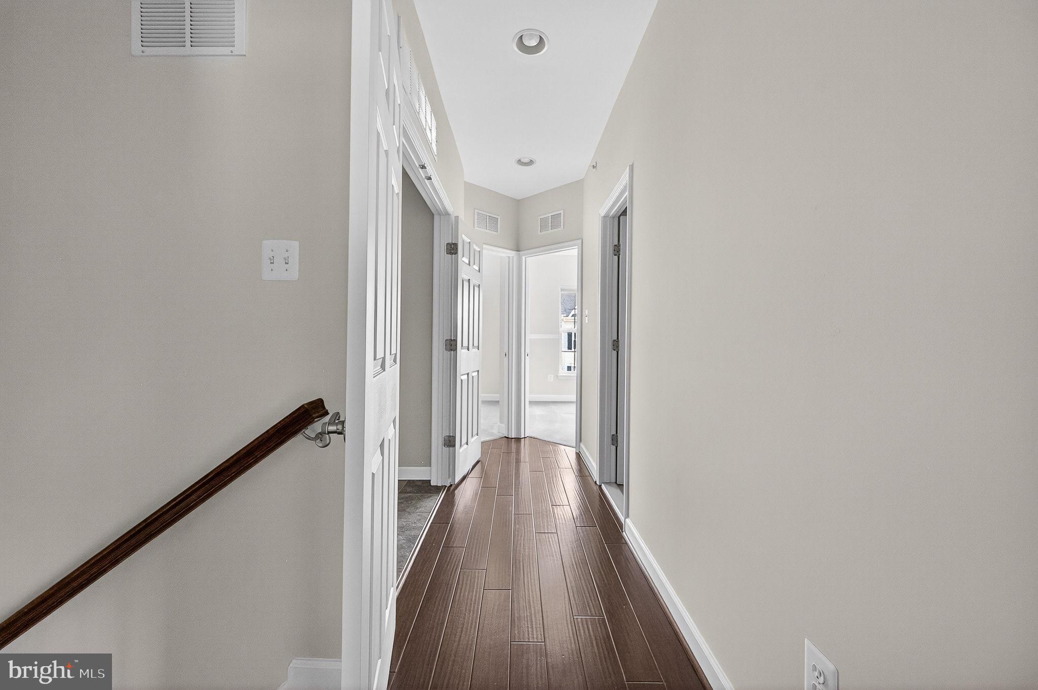 BRICK YARD STATION - Residential