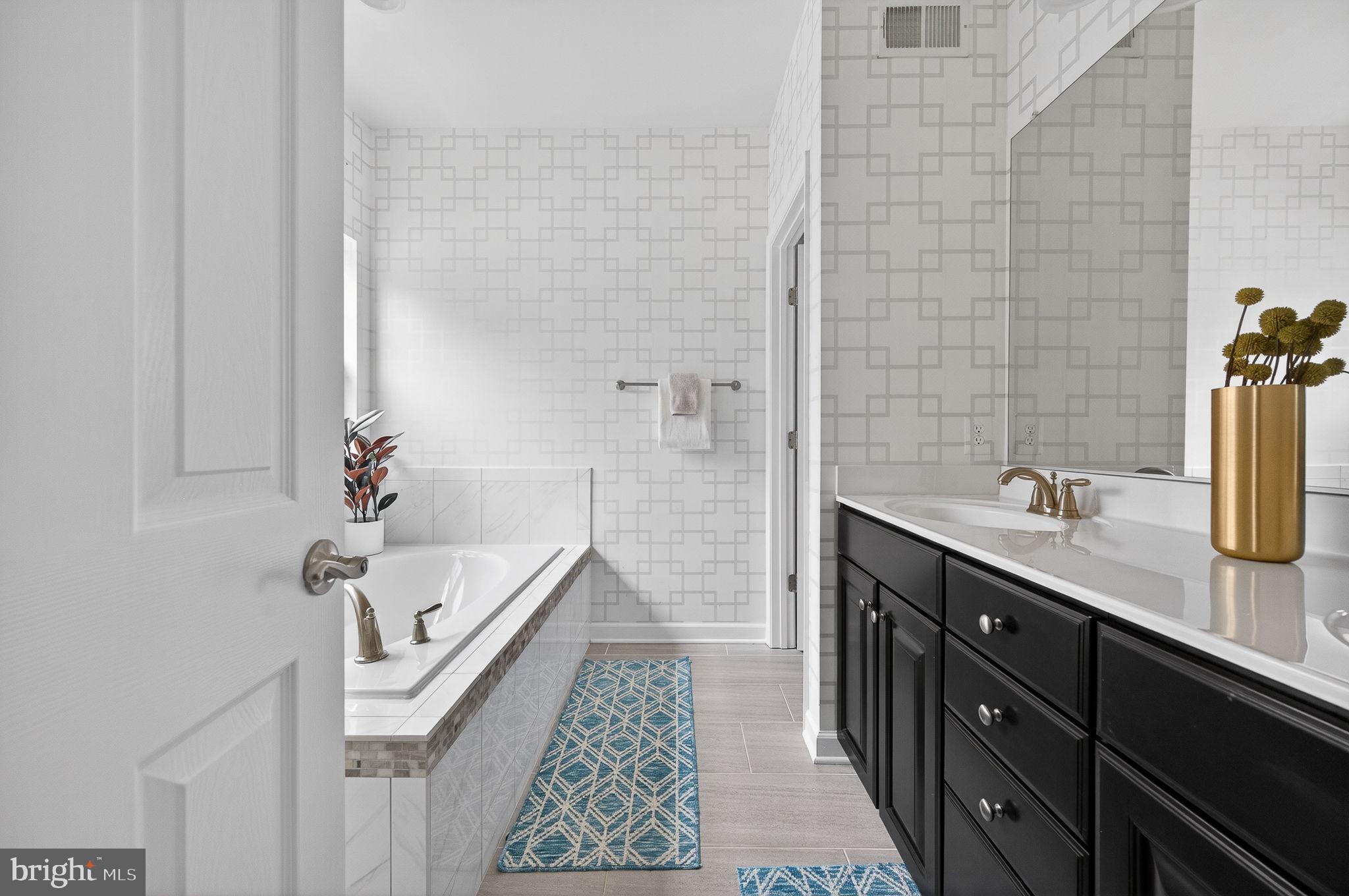 BRICK YARD STATION - Residential