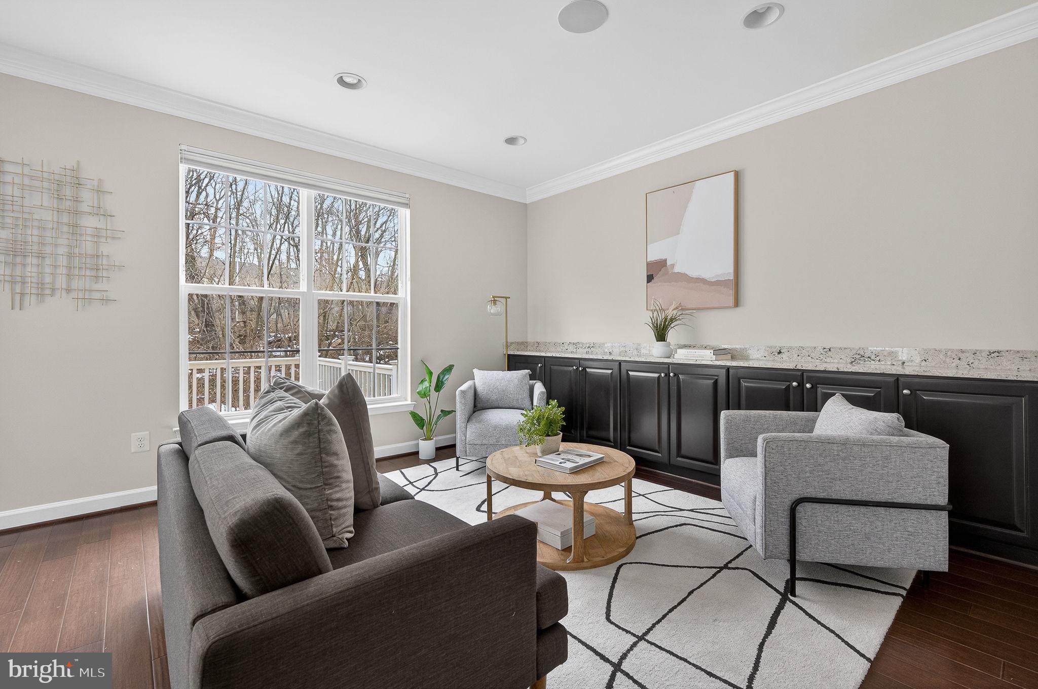 BRICK YARD STATION - Residential