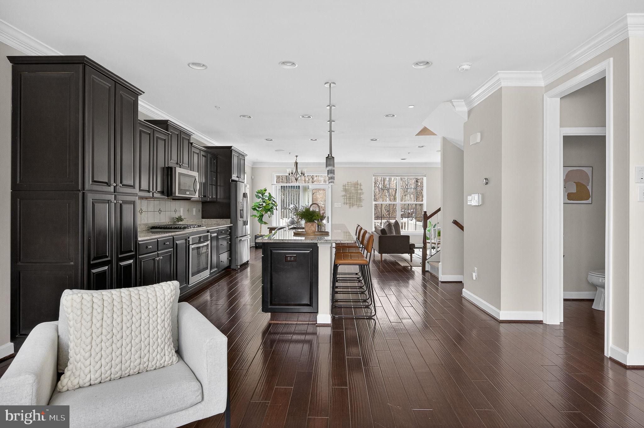 BRICK YARD STATION - Residential