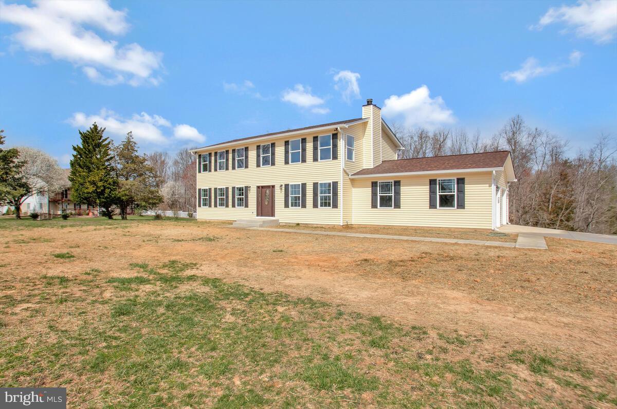 GRAYTON MANOR - Residential