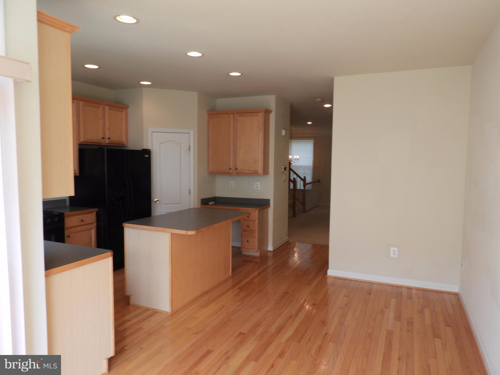 BRAMBLETON LANDBAY 2 - Residential Lease