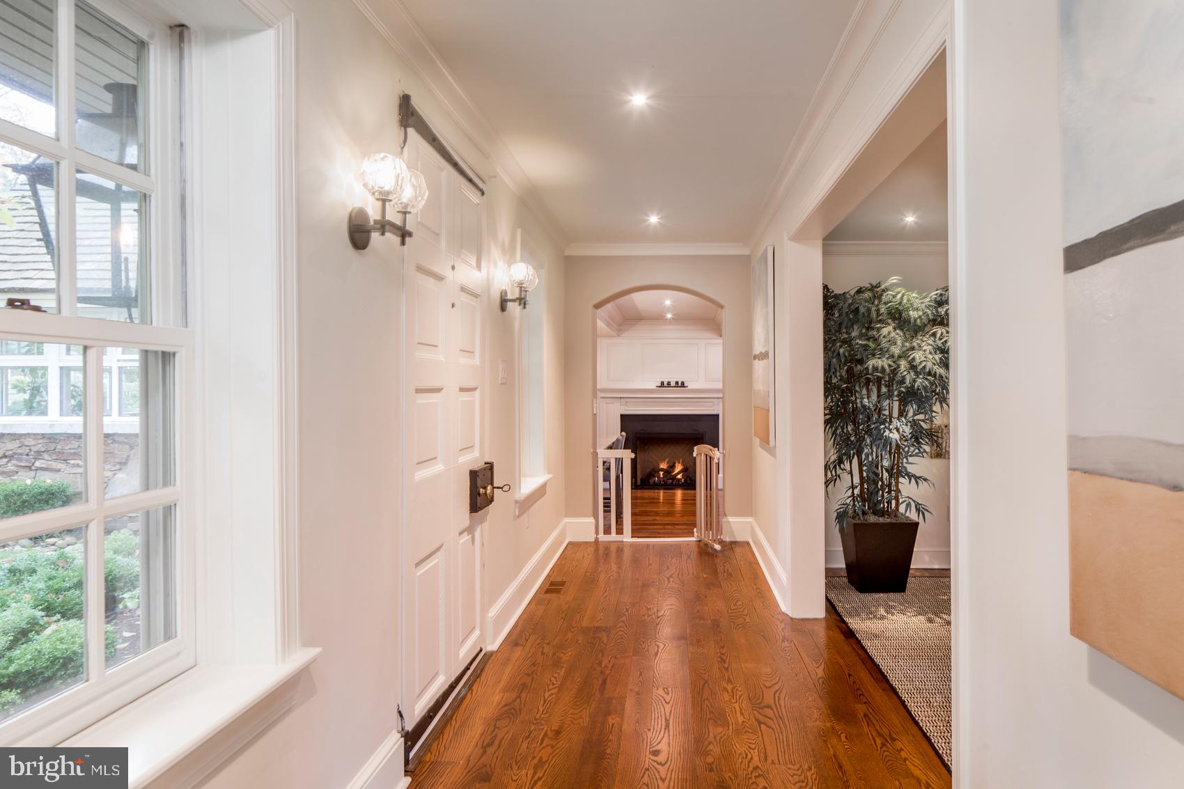 STONEHENGE - Residential