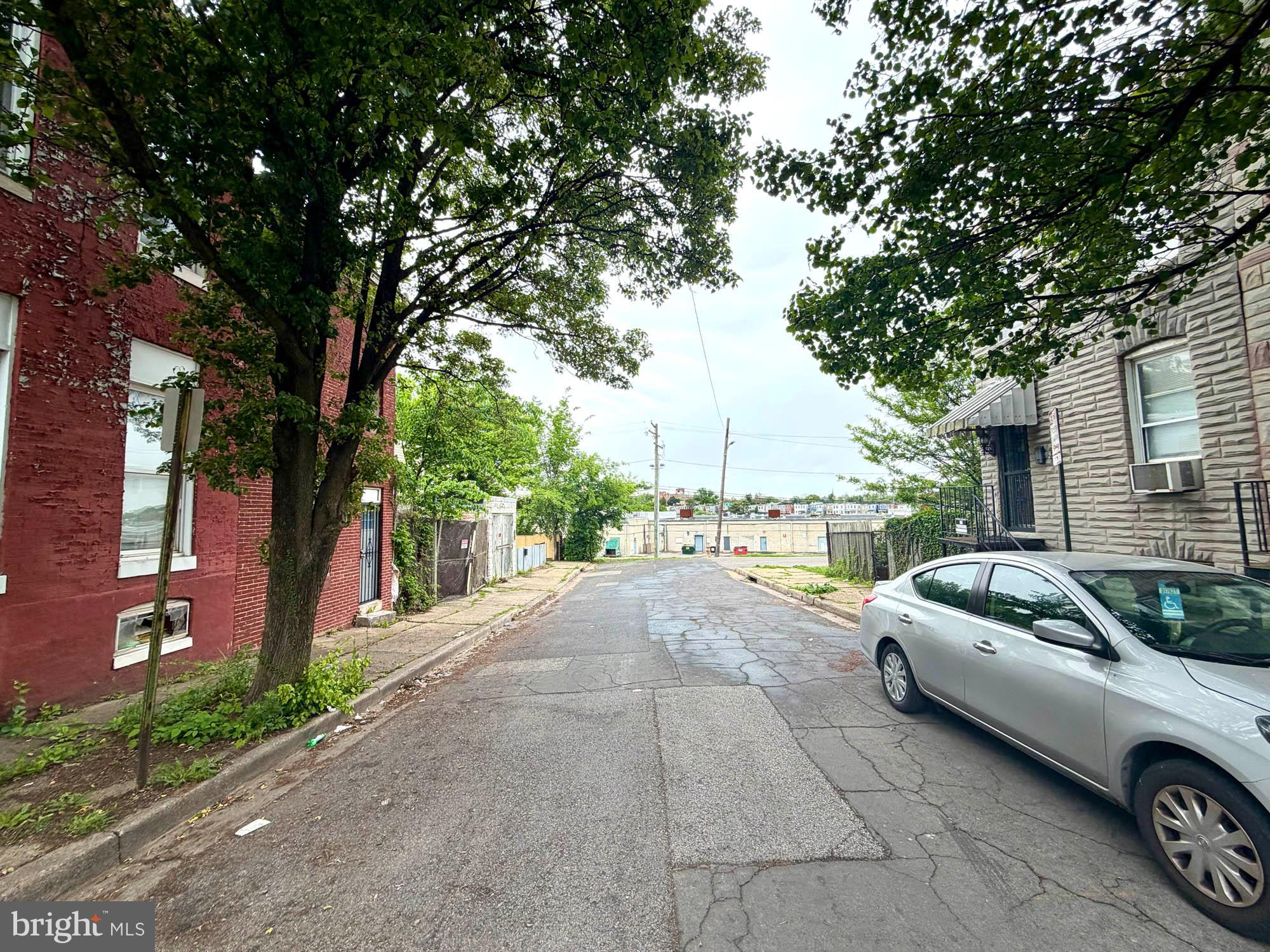 MILL HILL - Commercial Sale