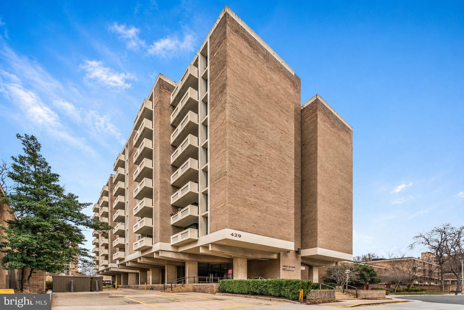 429 N STREET SW S203