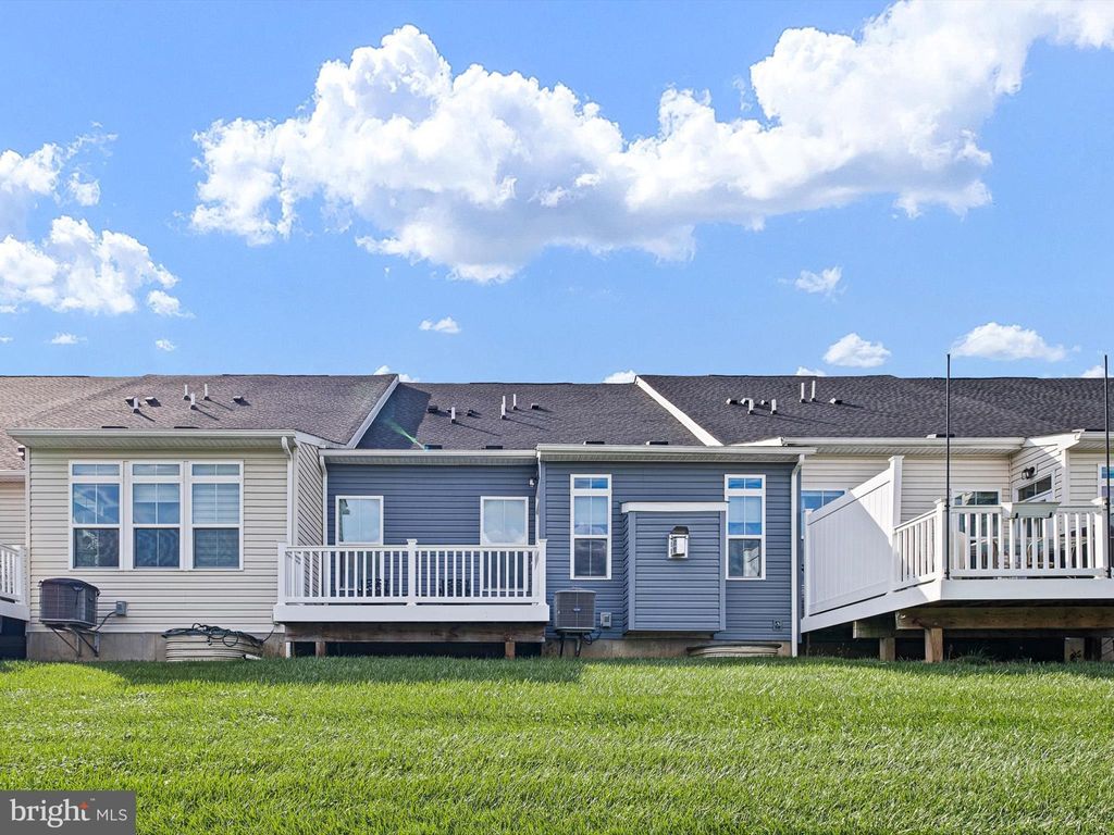 Photo of 736 Cascade Way, KENNETT SQUARE, PA 19348 (MLS # PACT2112068)
