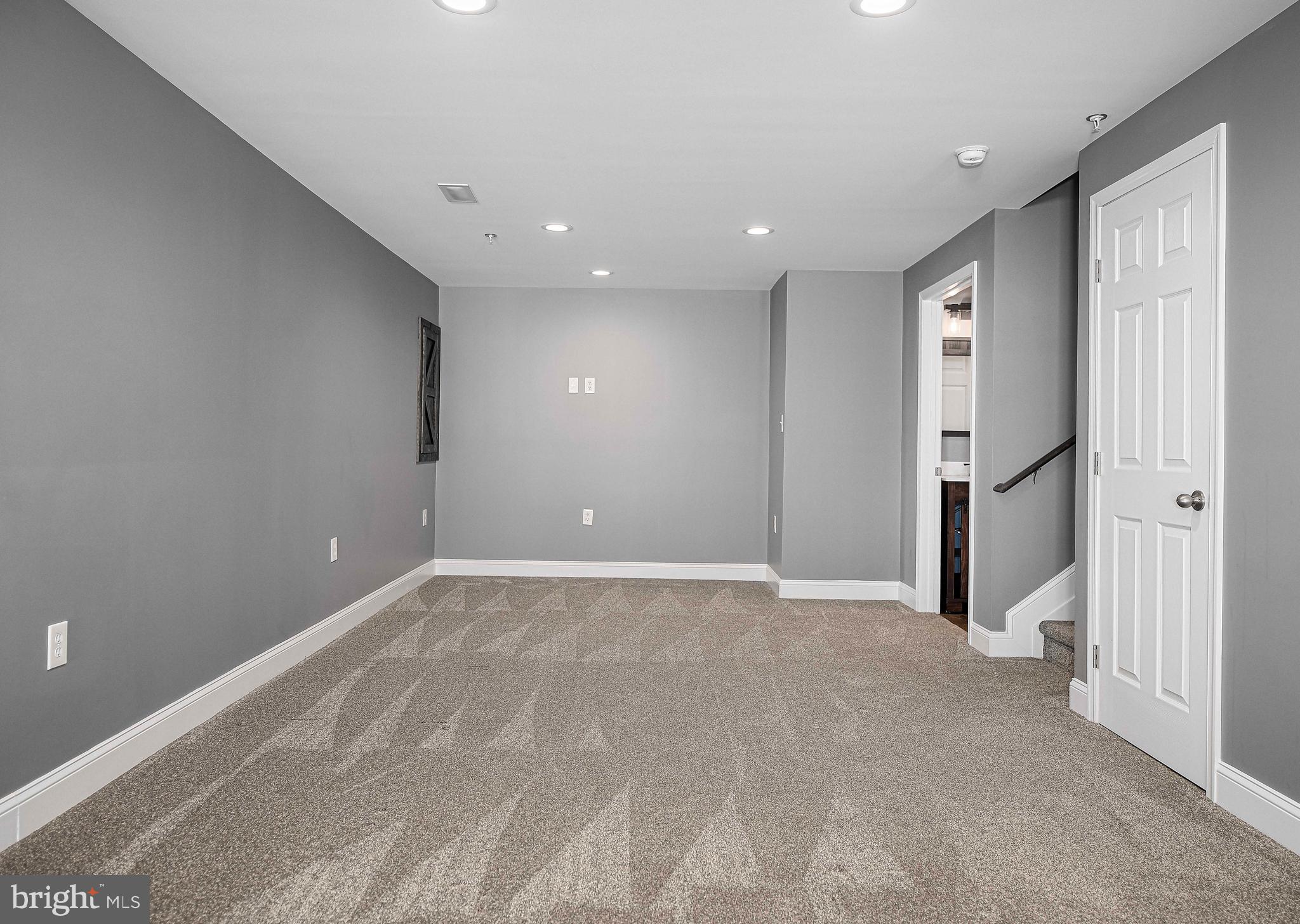 STERLING RESERVE - Residential