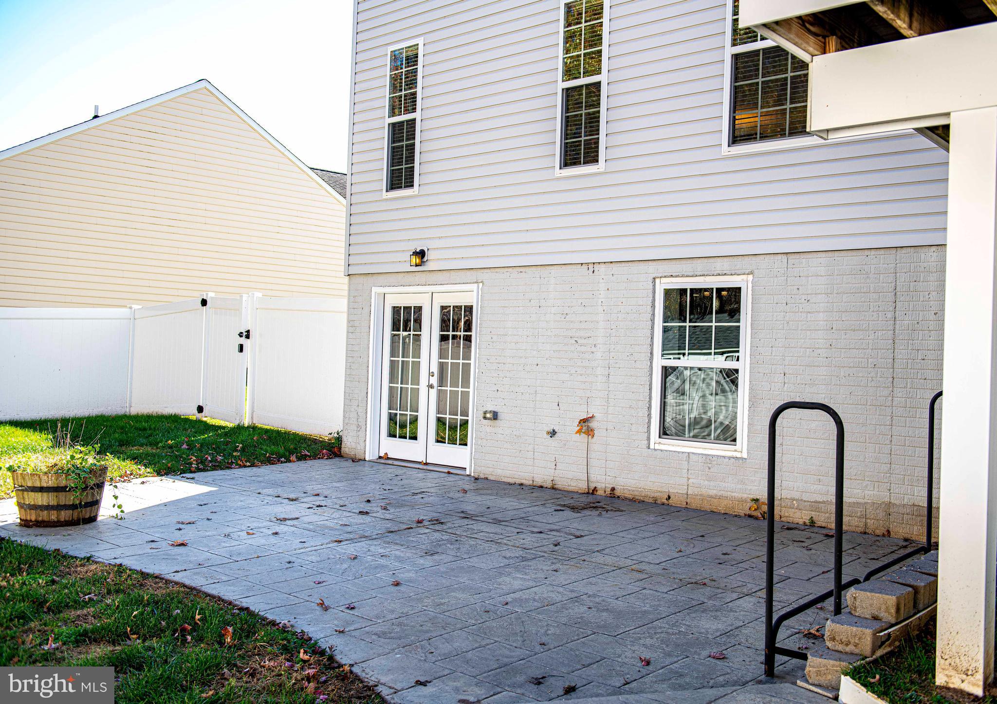 STERLING RESERVE - Residential