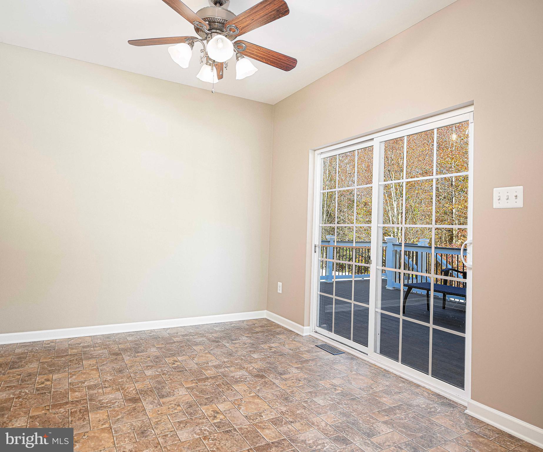 STERLING RESERVE - Residential