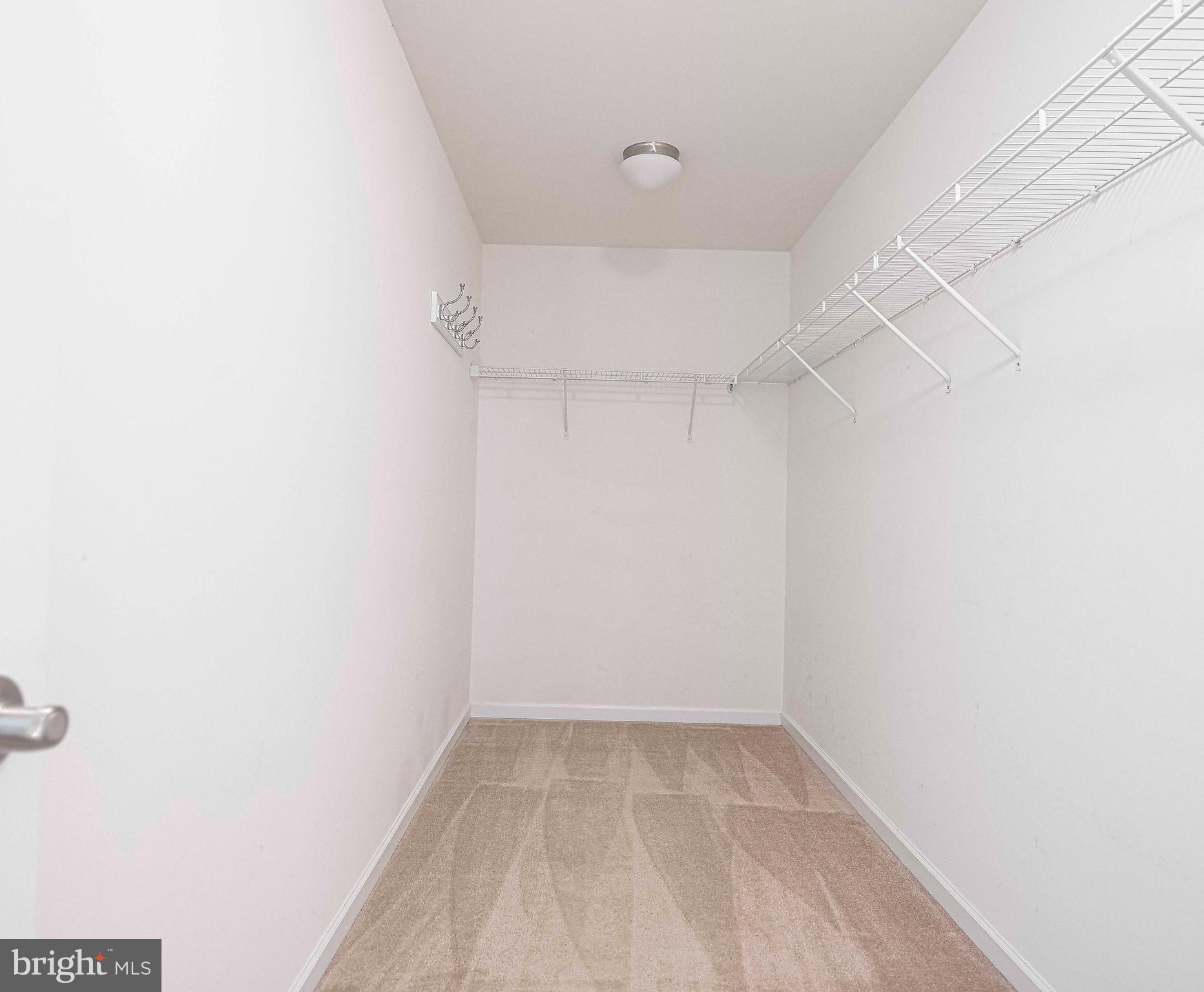 STERLING RESERVE - Residential