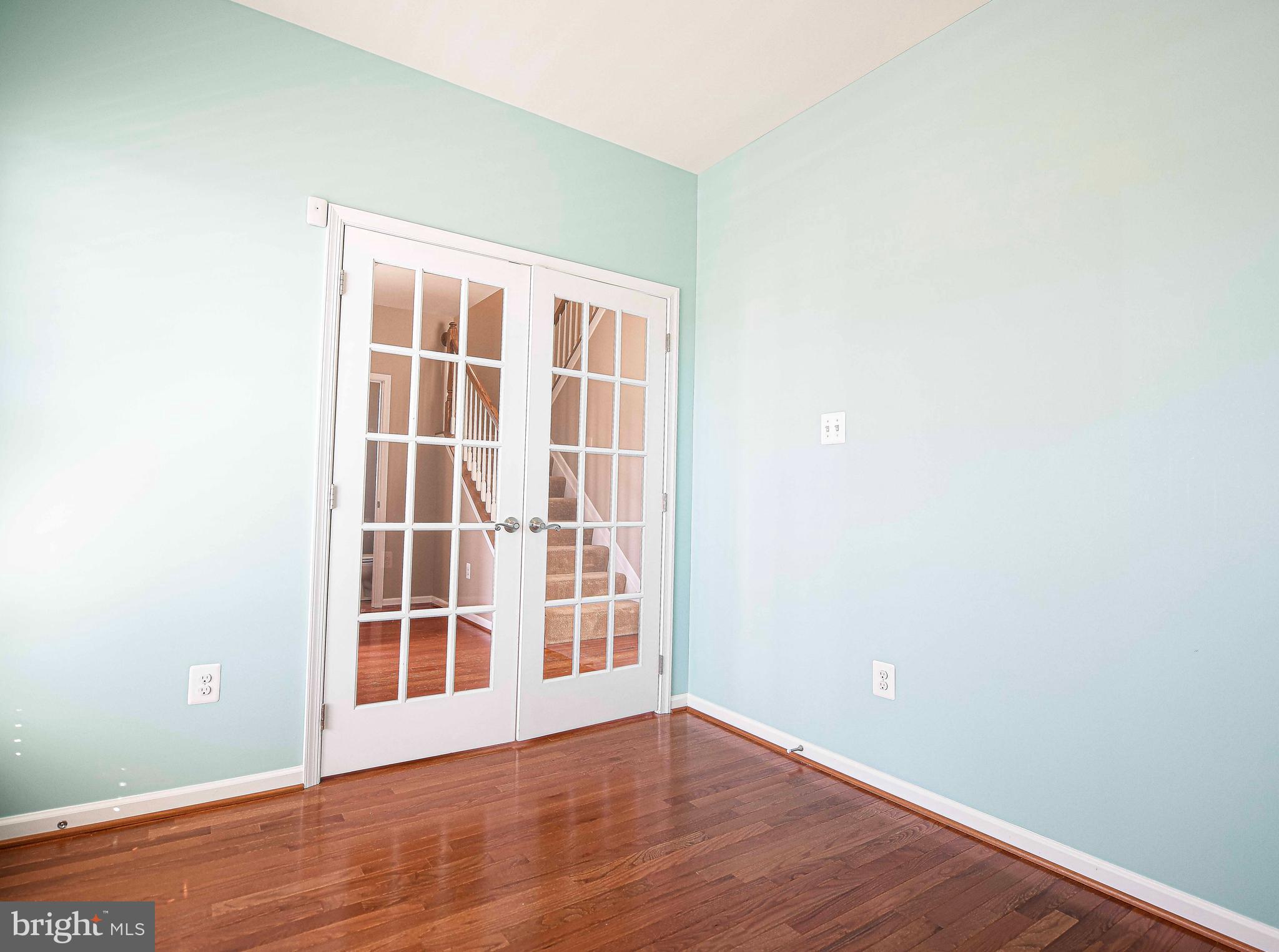 STERLING RESERVE - Residential