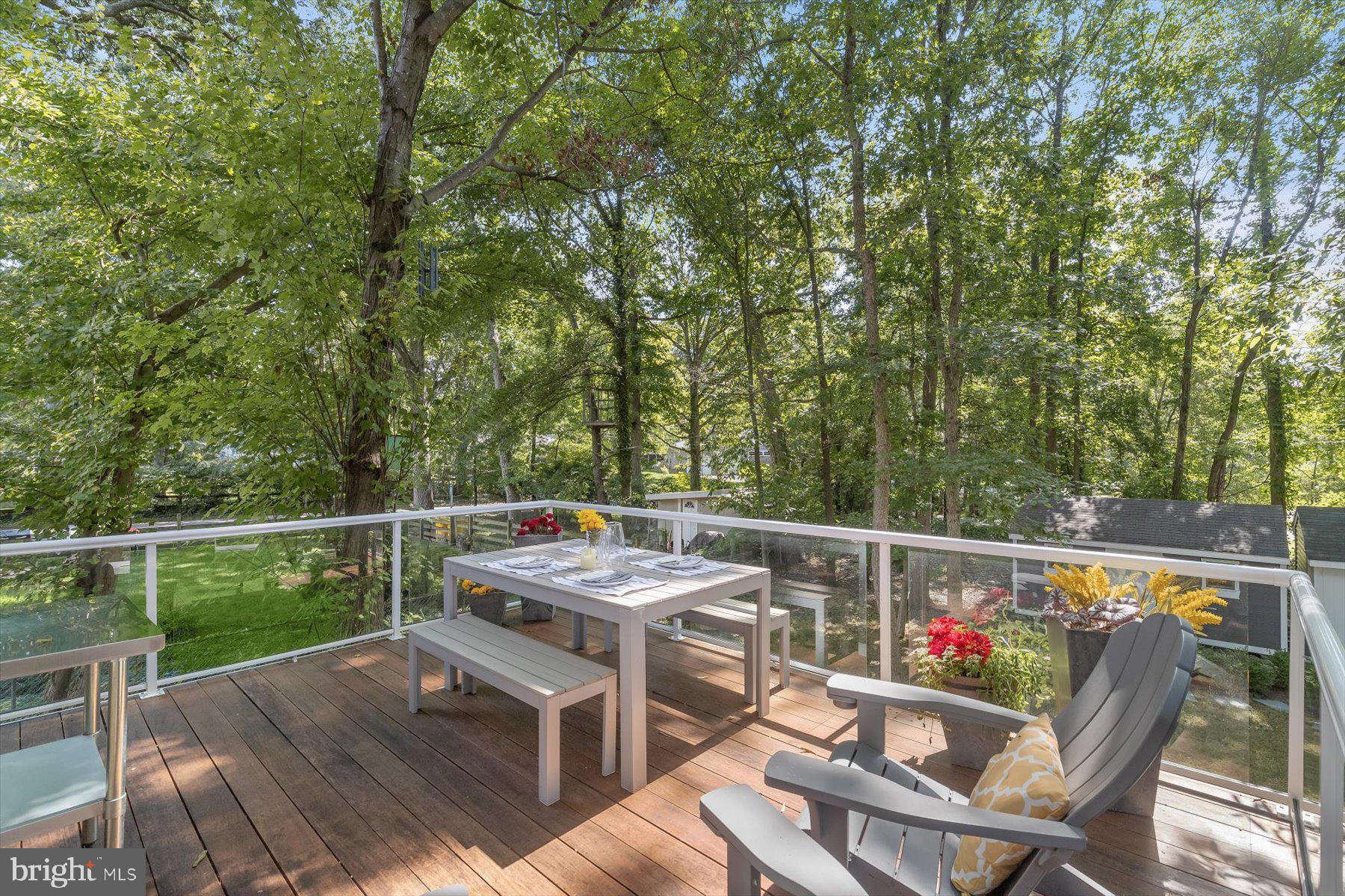 OYSTER HARBOR - Residential