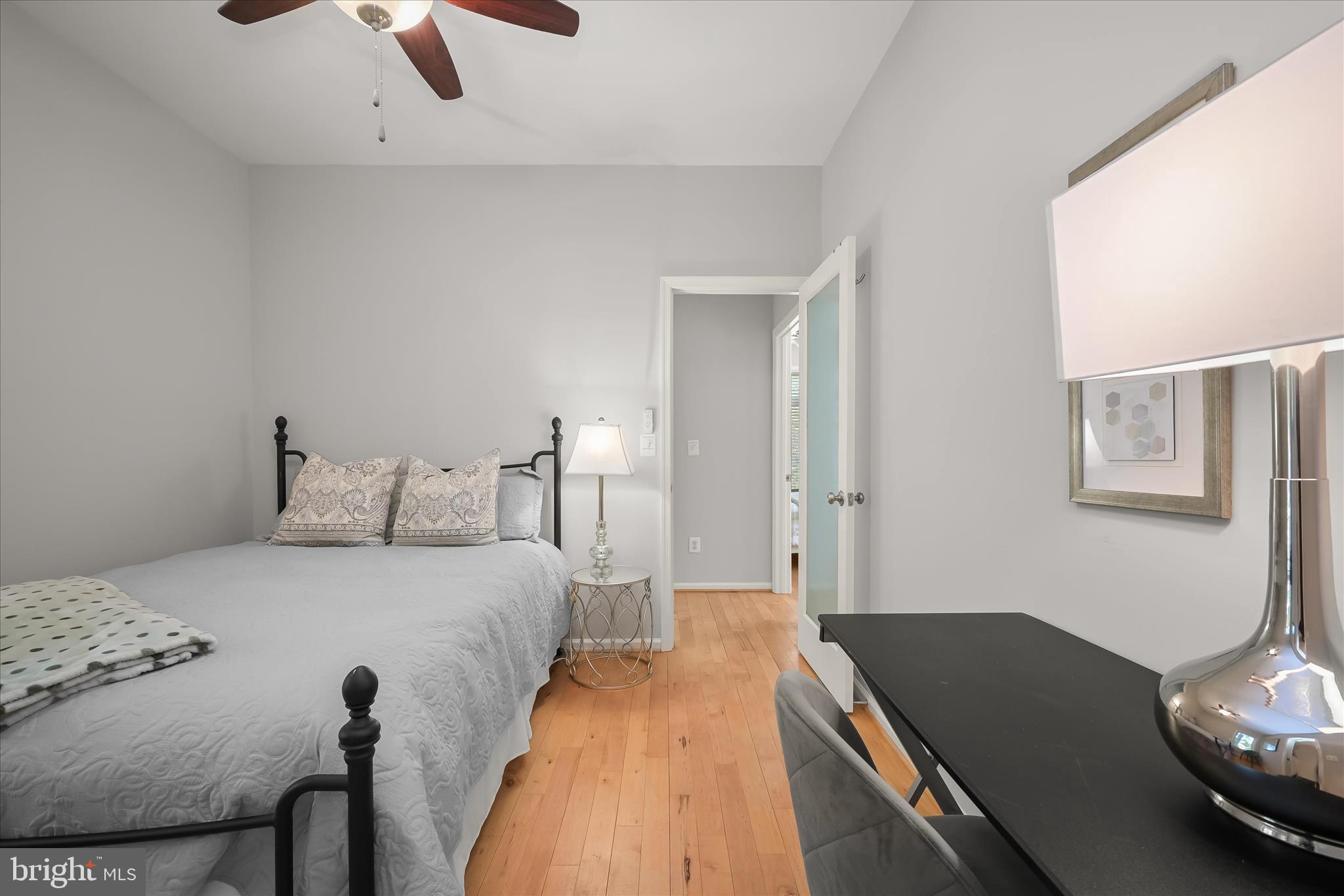 OYSTER HARBOR - Residential