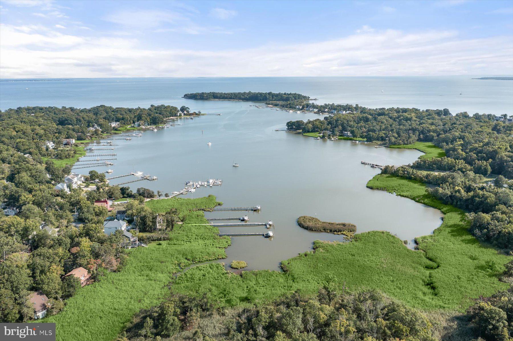 OYSTER HARBOR - Residential