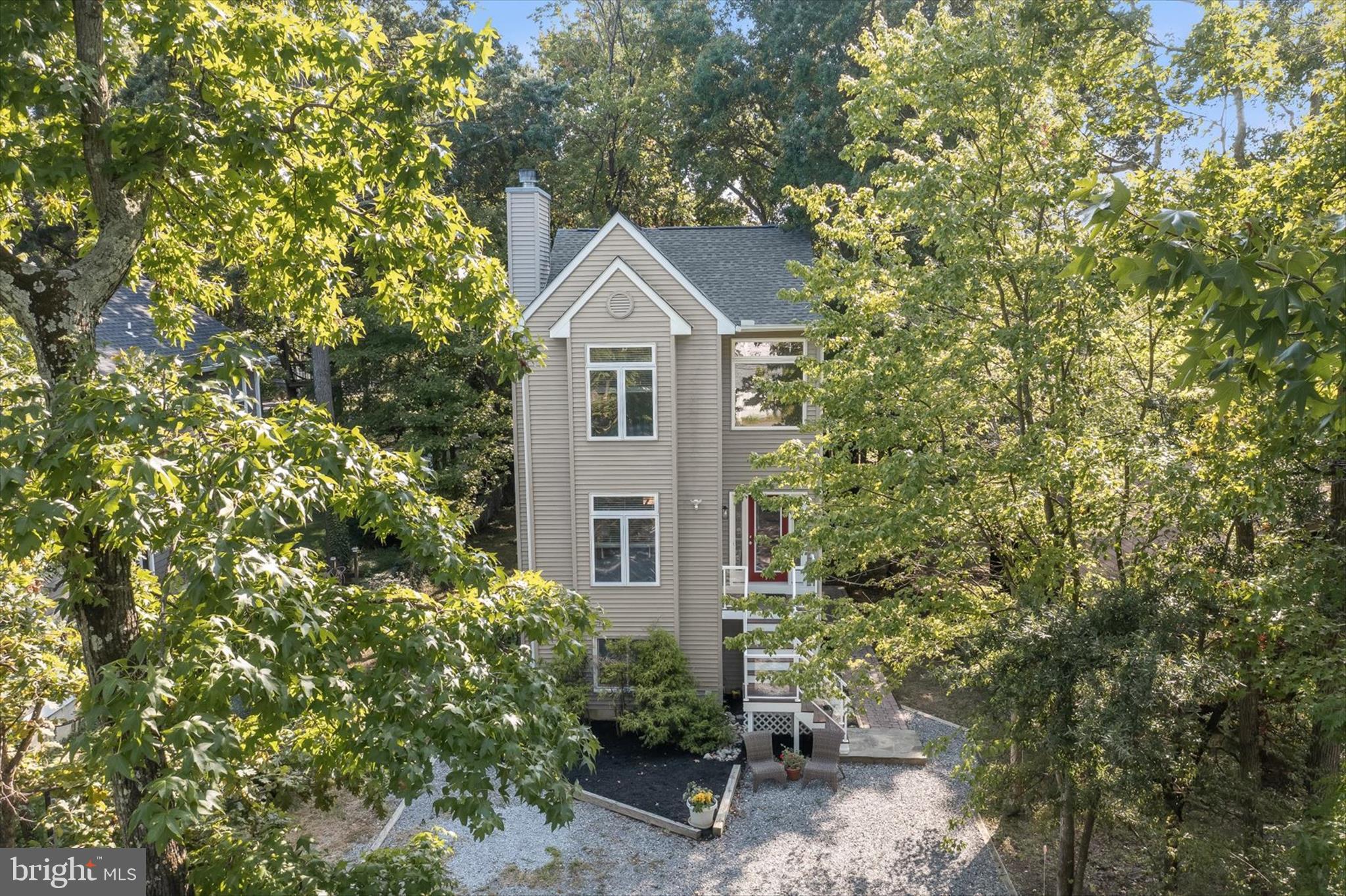 OYSTER HARBOR - Residential
