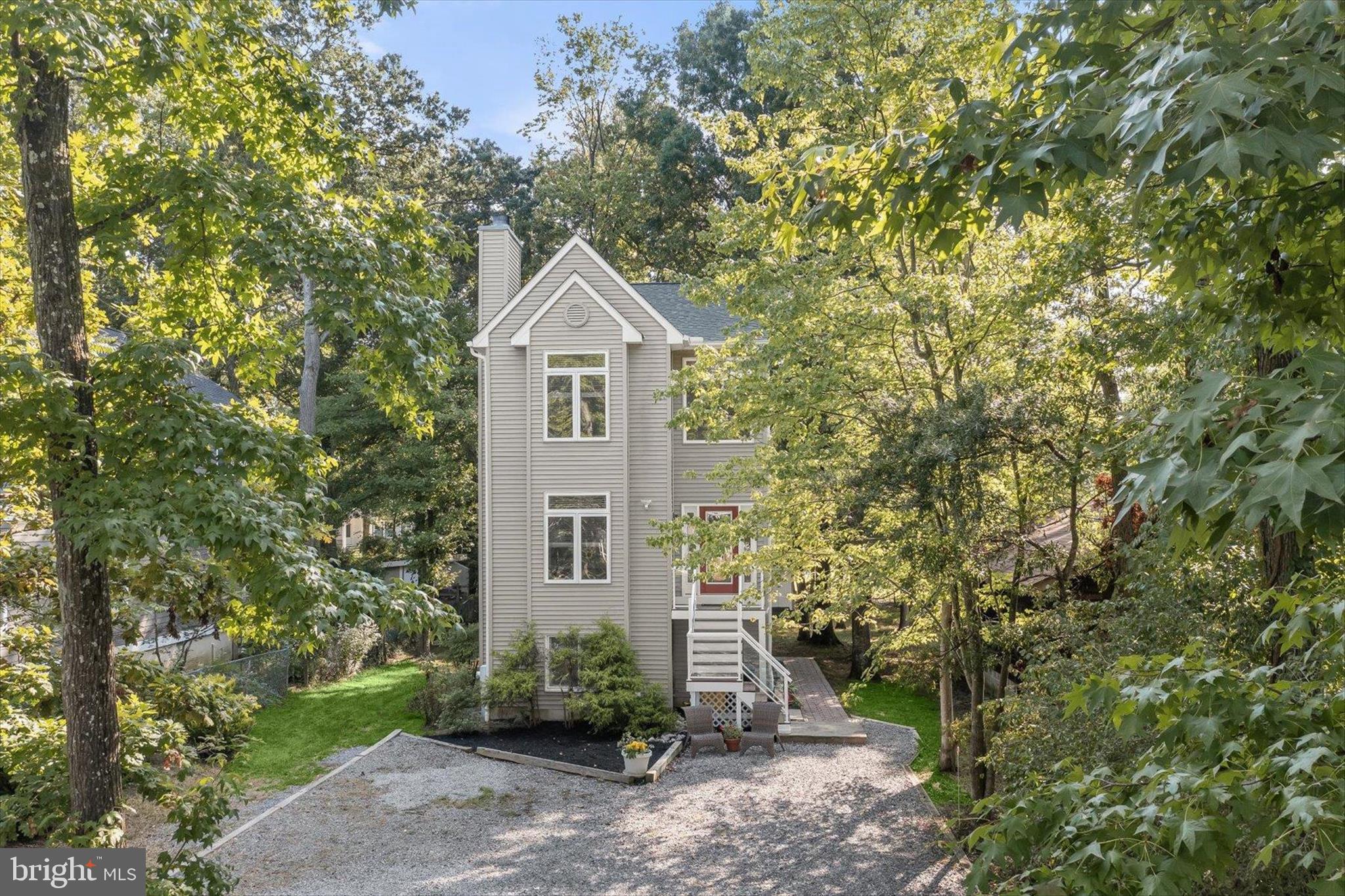 OYSTER HARBOR - Residential