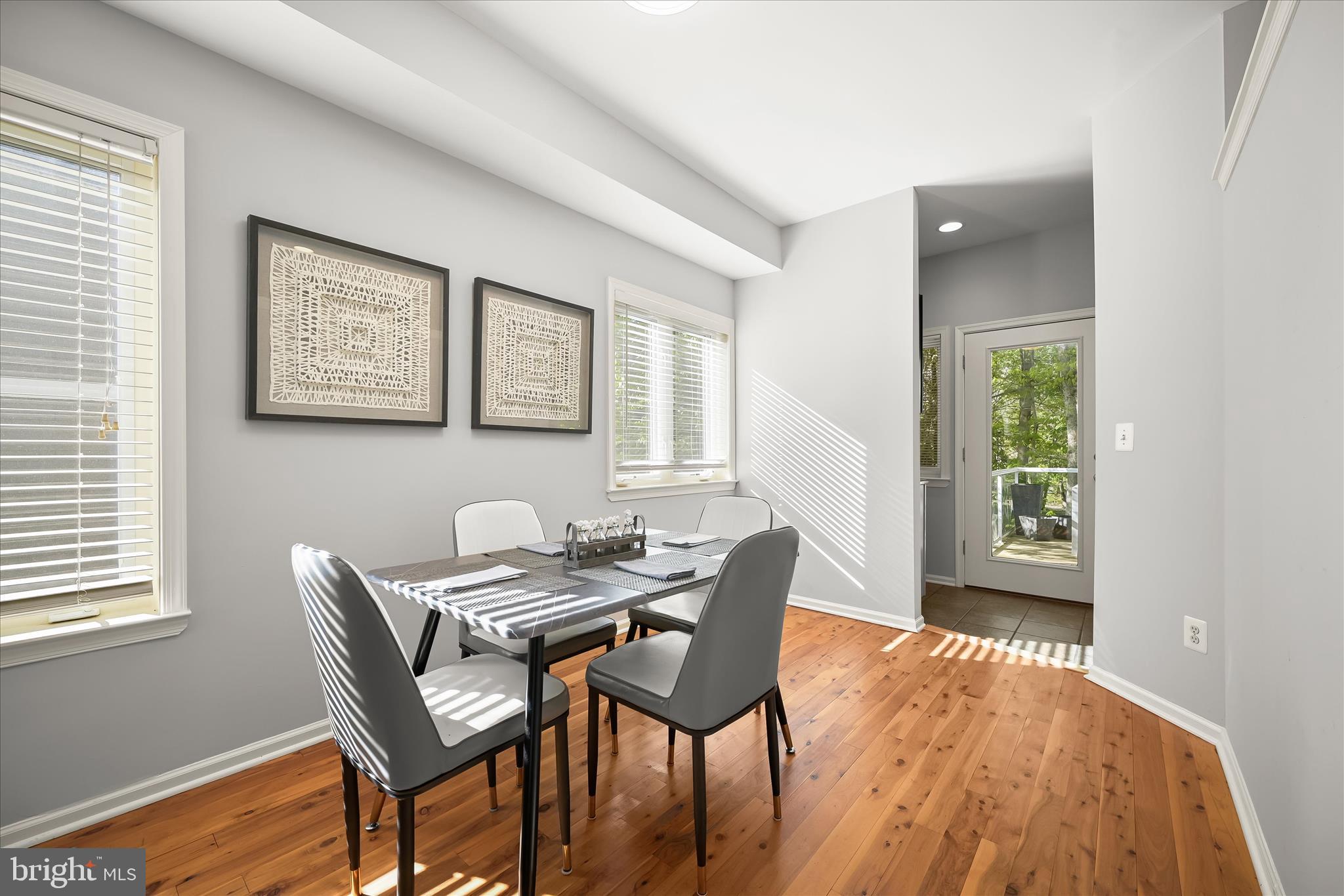 OYSTER HARBOR - Residential