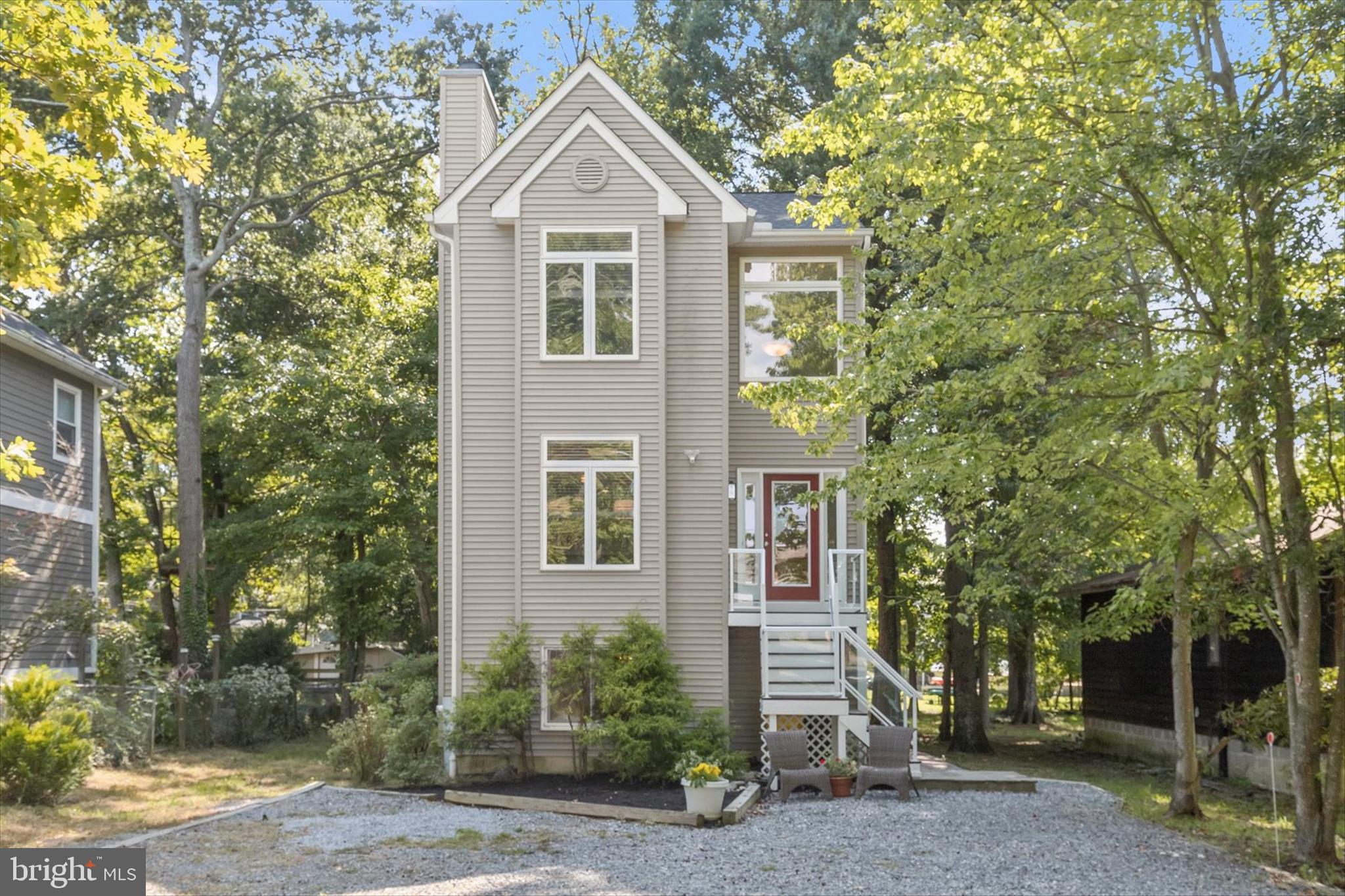 OYSTER HARBOR - Residential