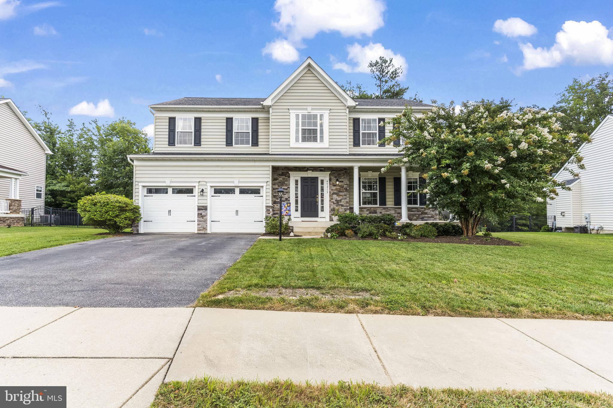45213 WOODHAVEN DRIVE
