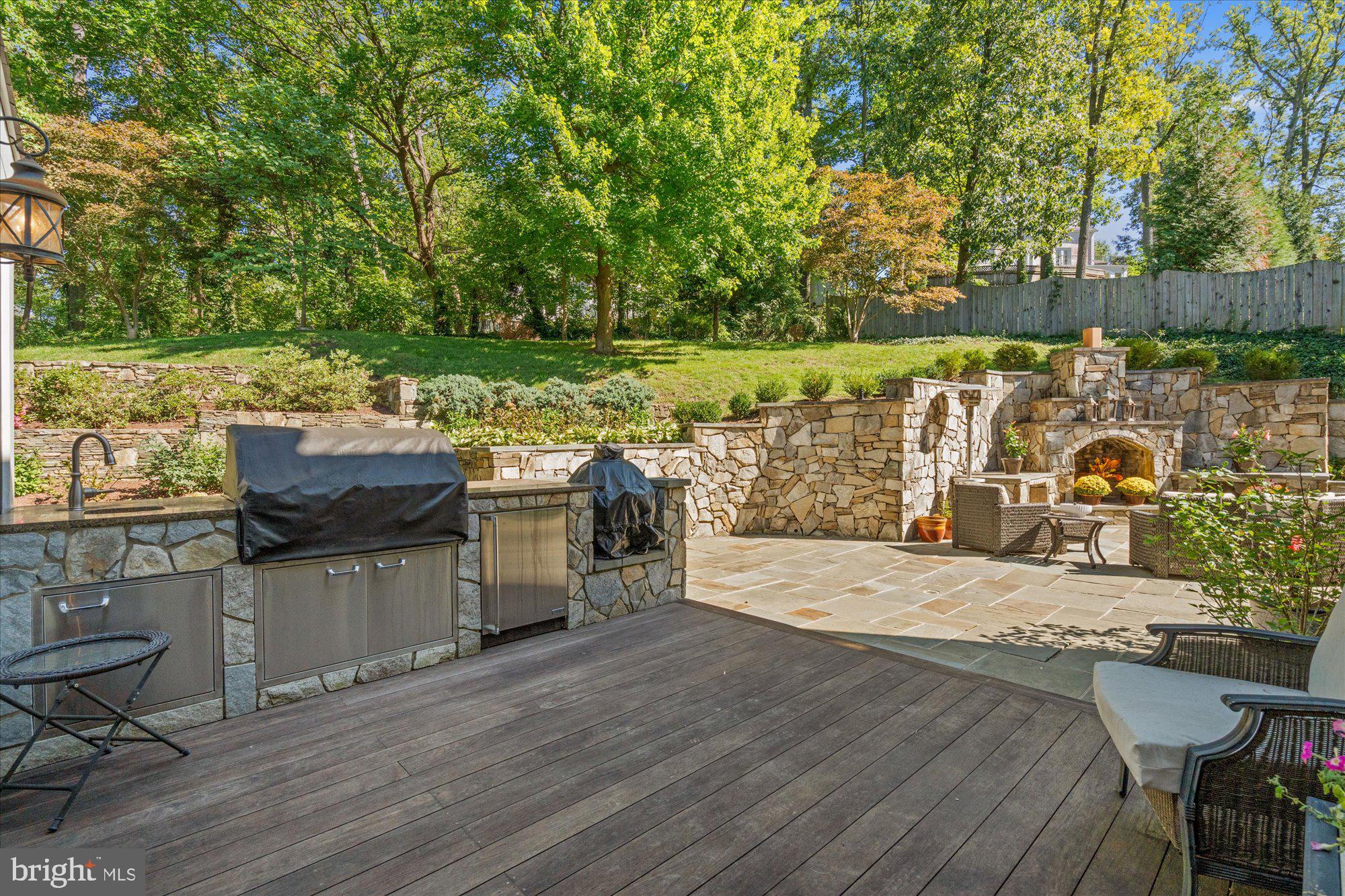 BELLE HAVEN - Residential