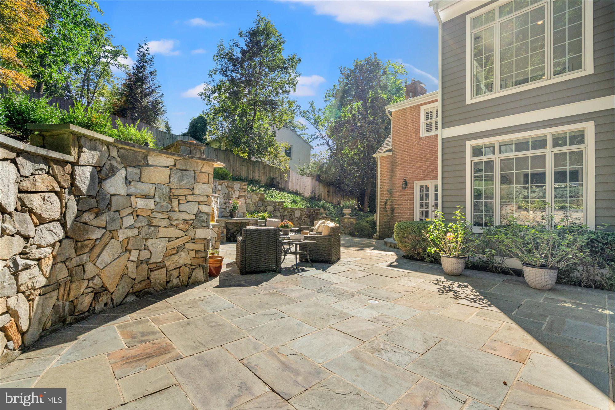 BELLE HAVEN - Residential