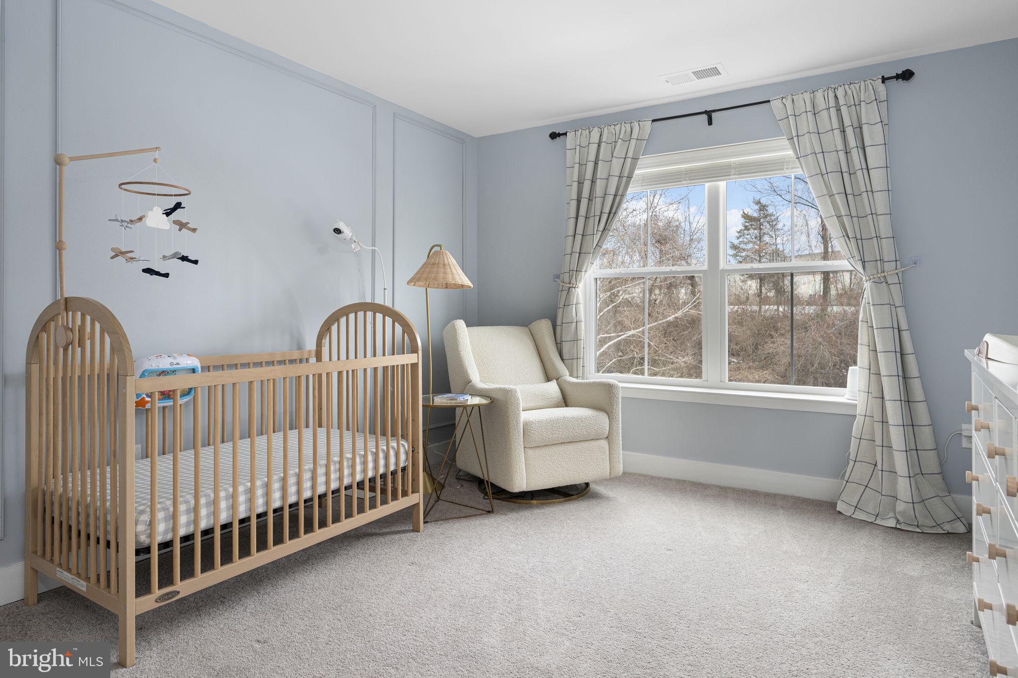 STEELPOINTE - Residential