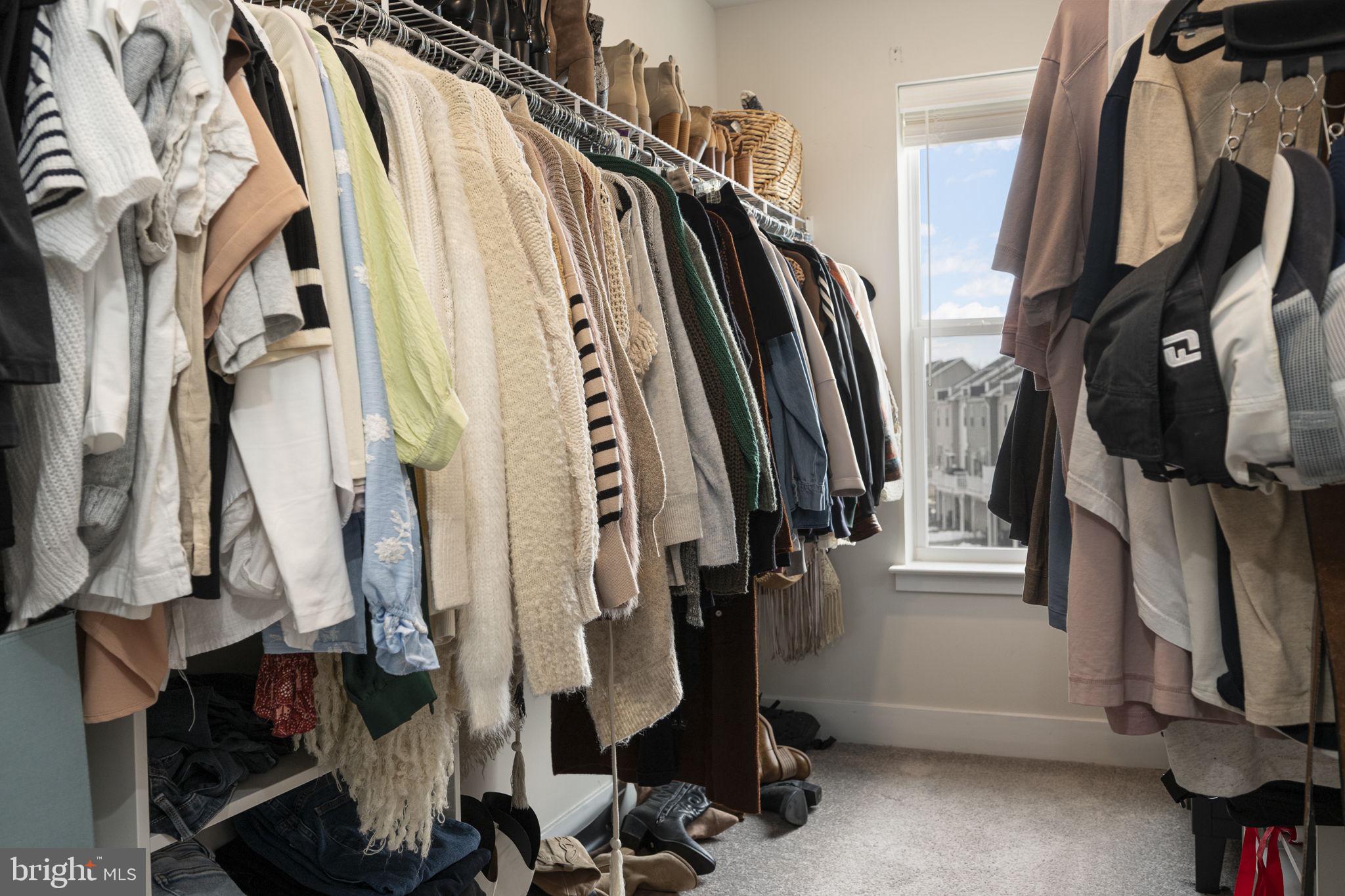 STEELPOINTE - Residential