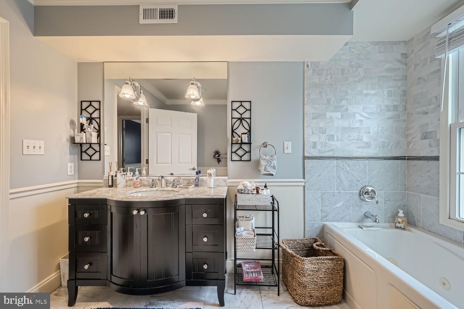 CANTON - Residential Lease