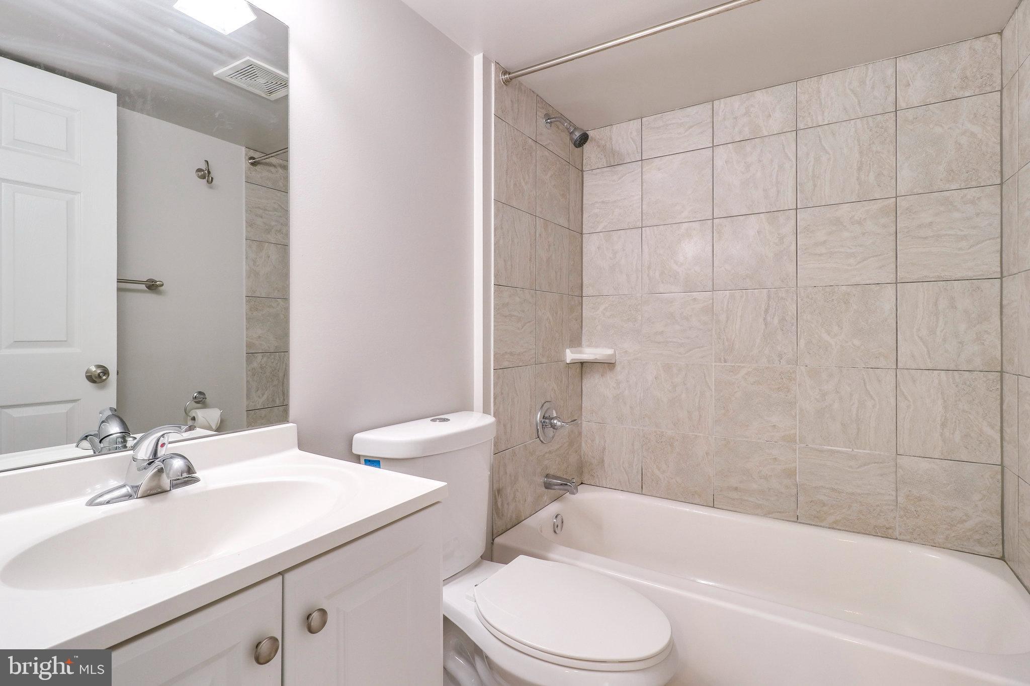 LAKEVIEW AT BUCKSKIN RIDGE - Residential