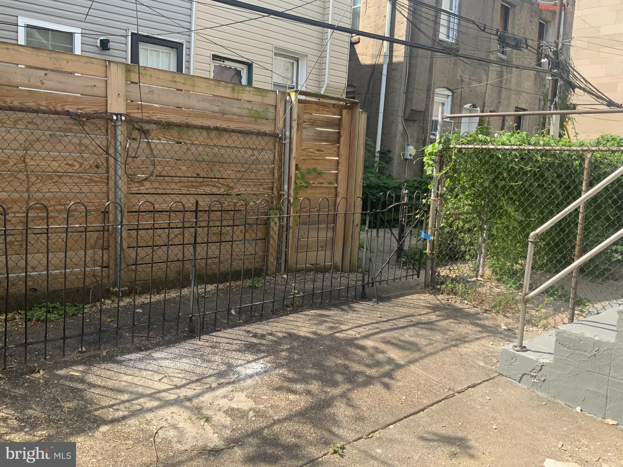 GRAYS FERRY - Residential Lease