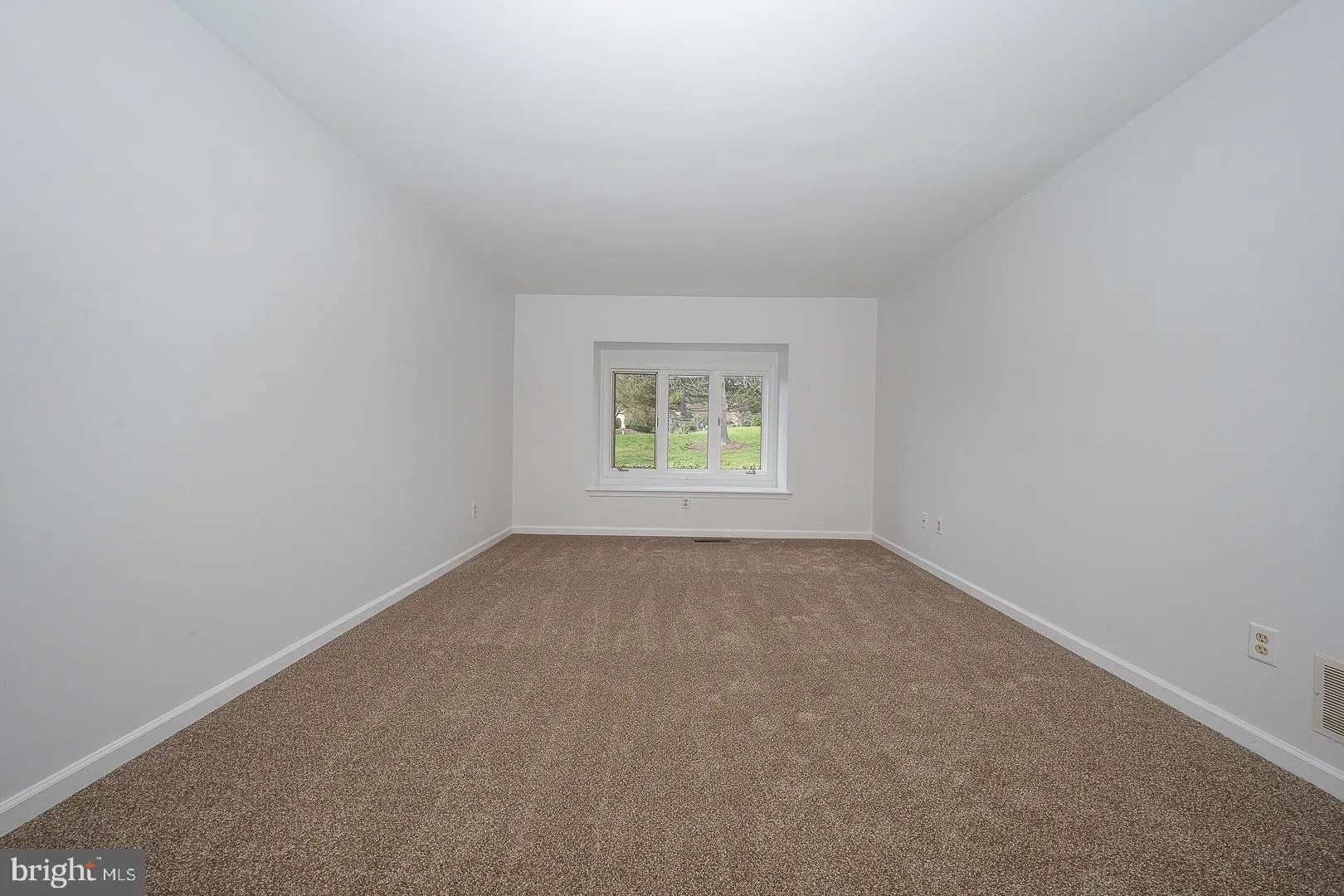 West Chester, Pennsylvania 19380, United States, 2 Bedrooms Bedrooms, ,2 BathroomsBathrooms,Residential,Coming Soon,95772