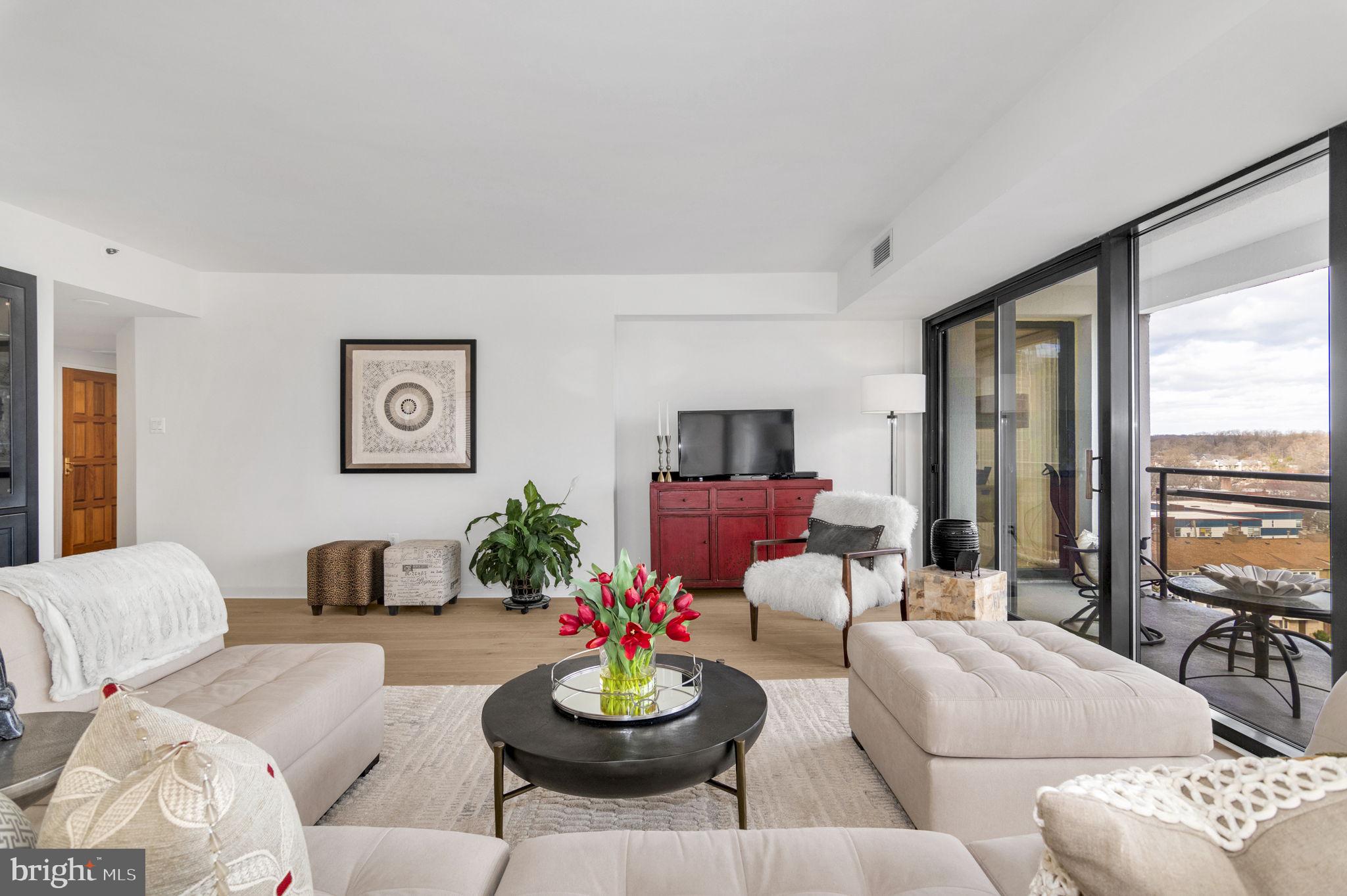 ATRIUM CONDO - Residential