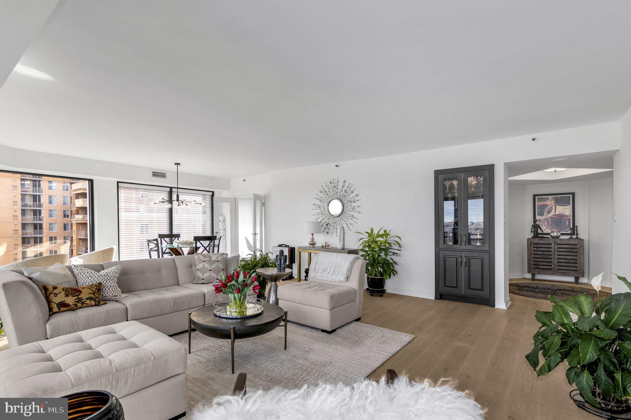 ATRIUM CONDO - Residential