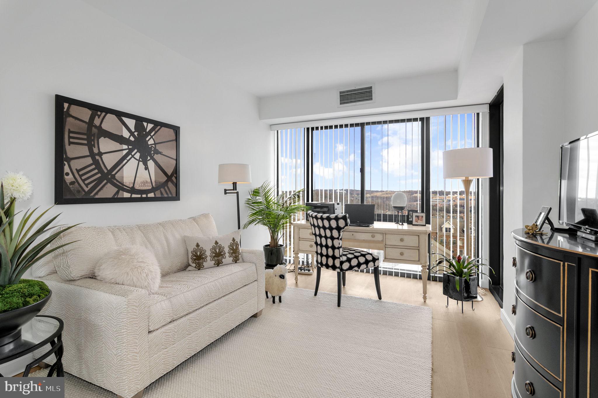 ATRIUM CONDO - Residential