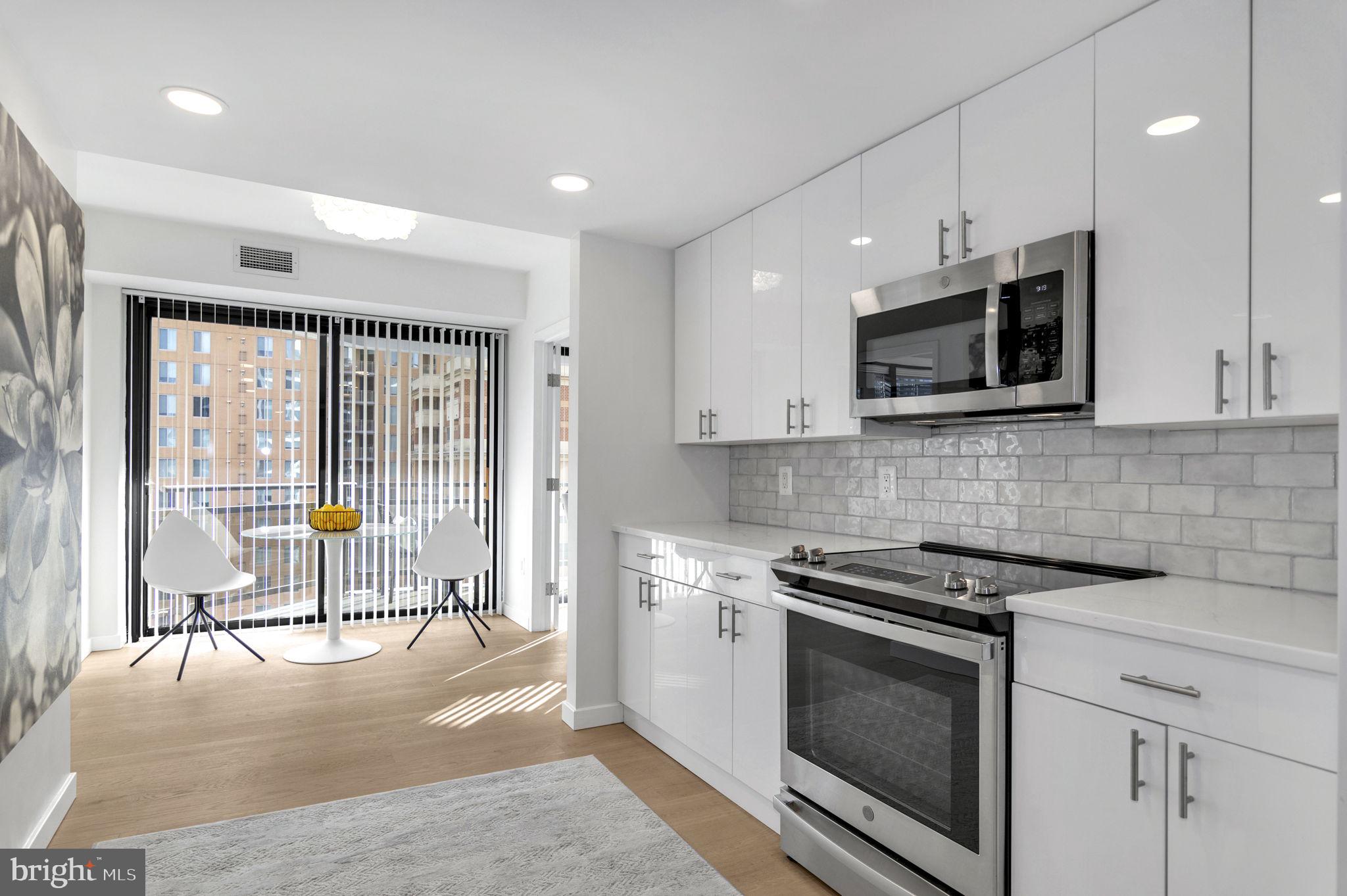 ATRIUM CONDO - Residential