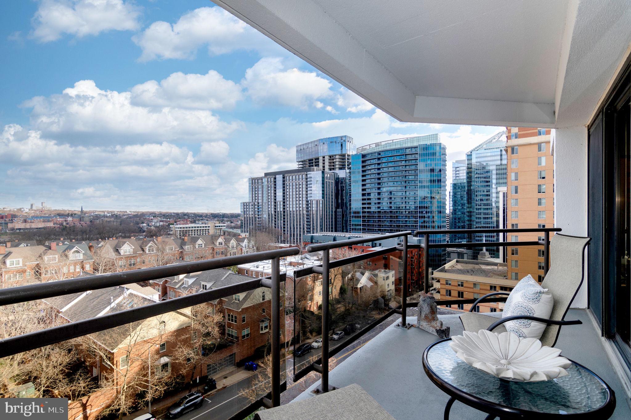 ATRIUM CONDO - Residential