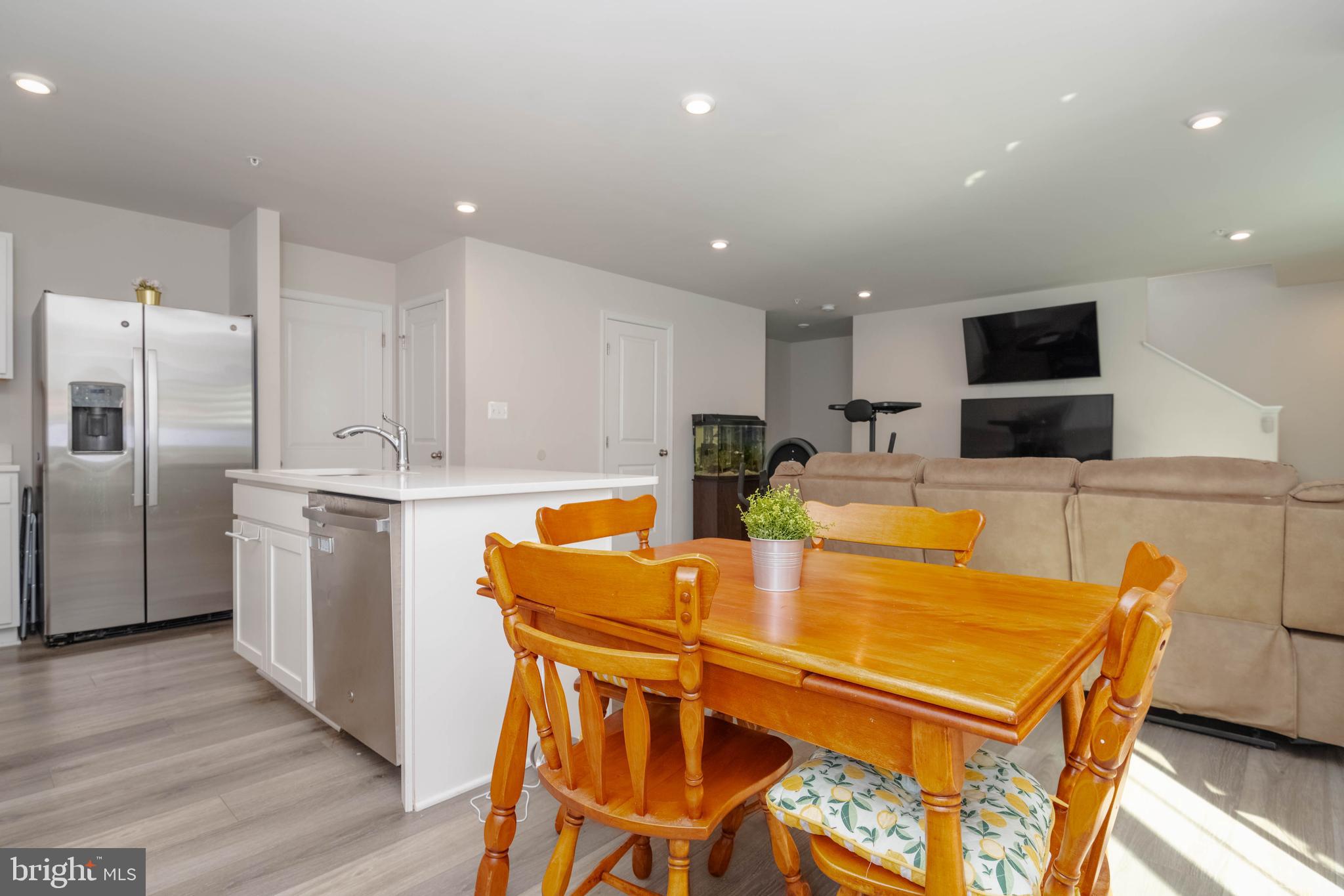 RIDGELY FOREST - Residential