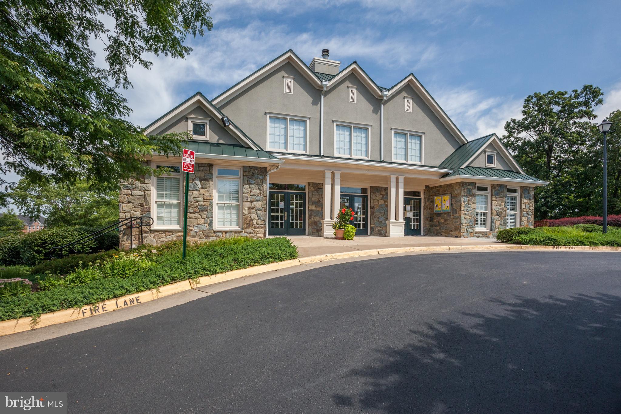 POTOMAC STATION - Residential