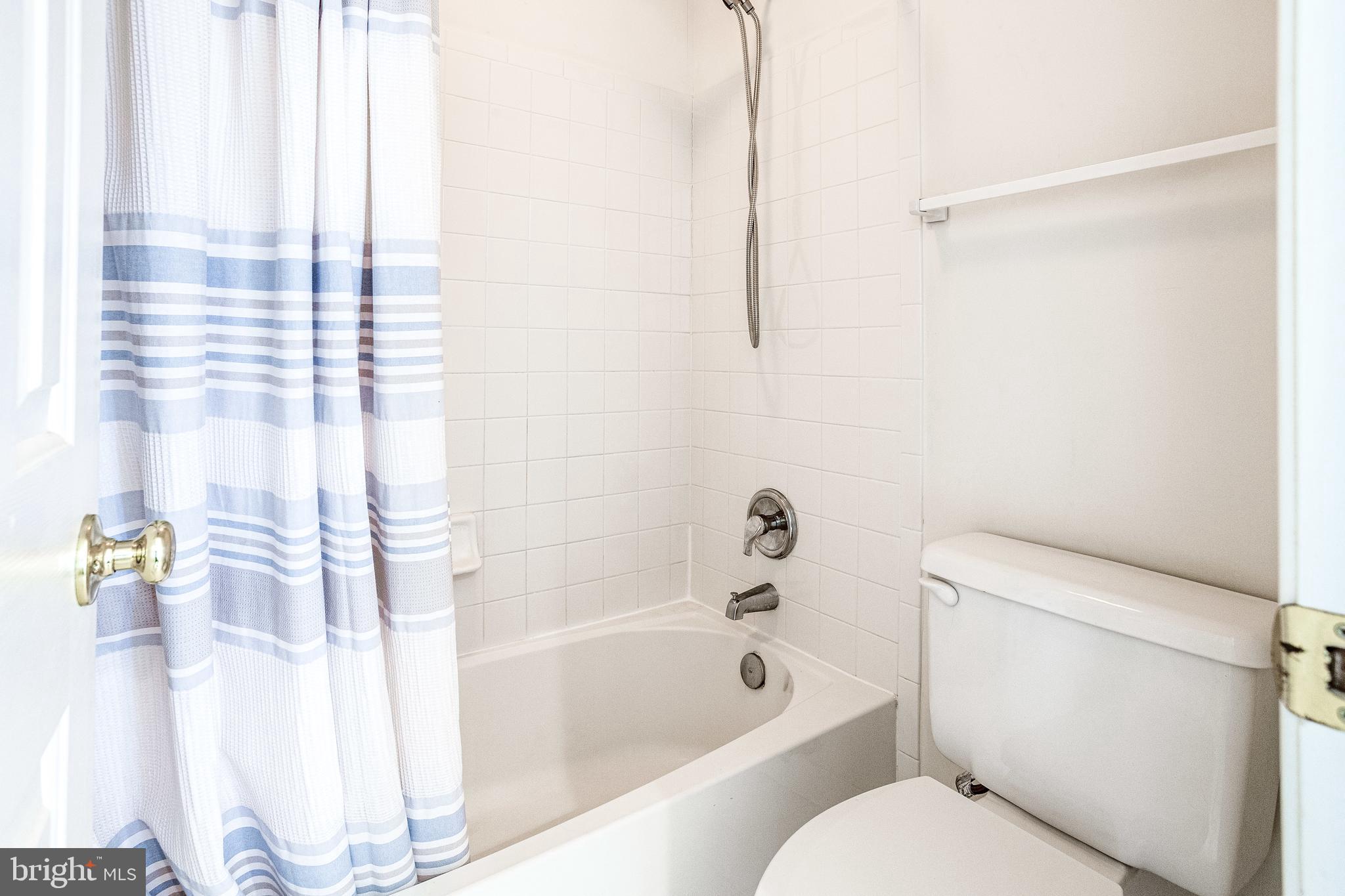 POTOMAC STATION - Residential