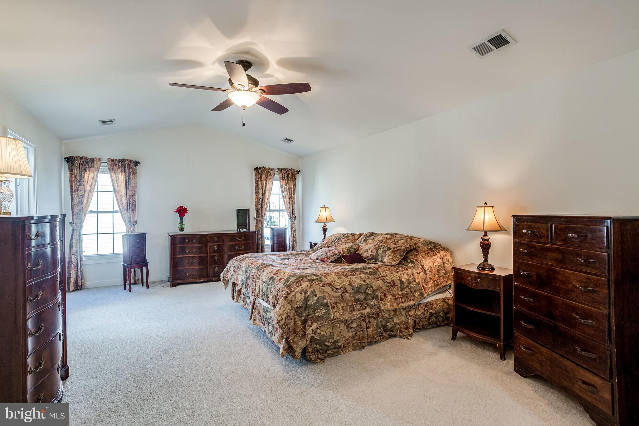 POTOMAC STATION - Residential