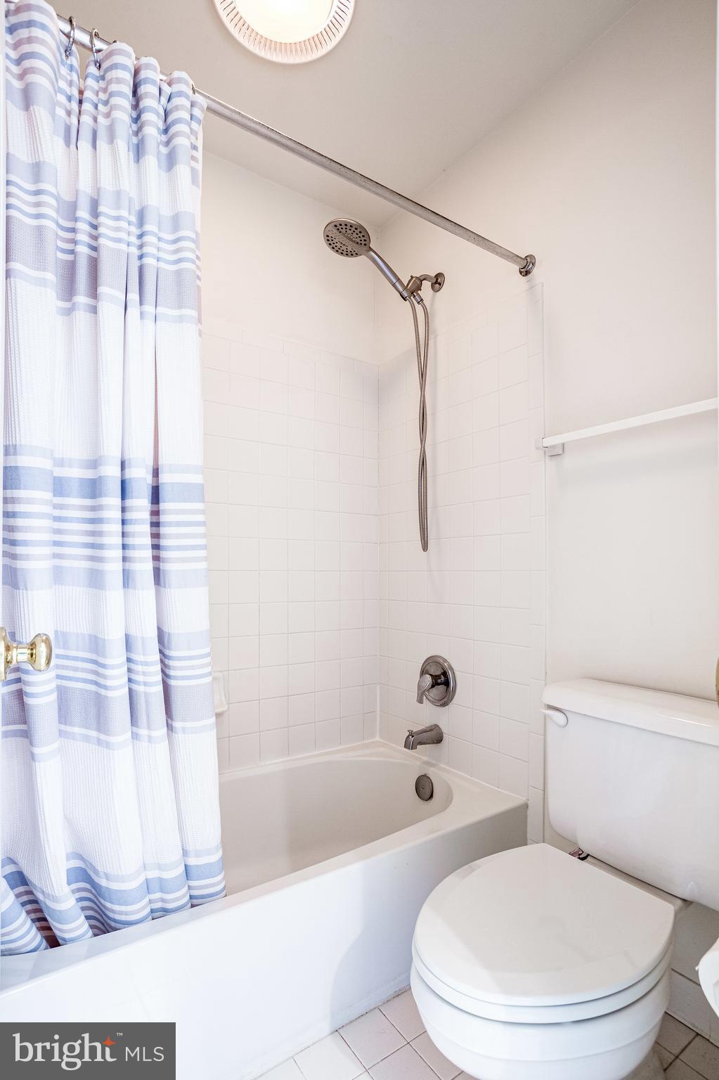 POTOMAC STATION - Residential