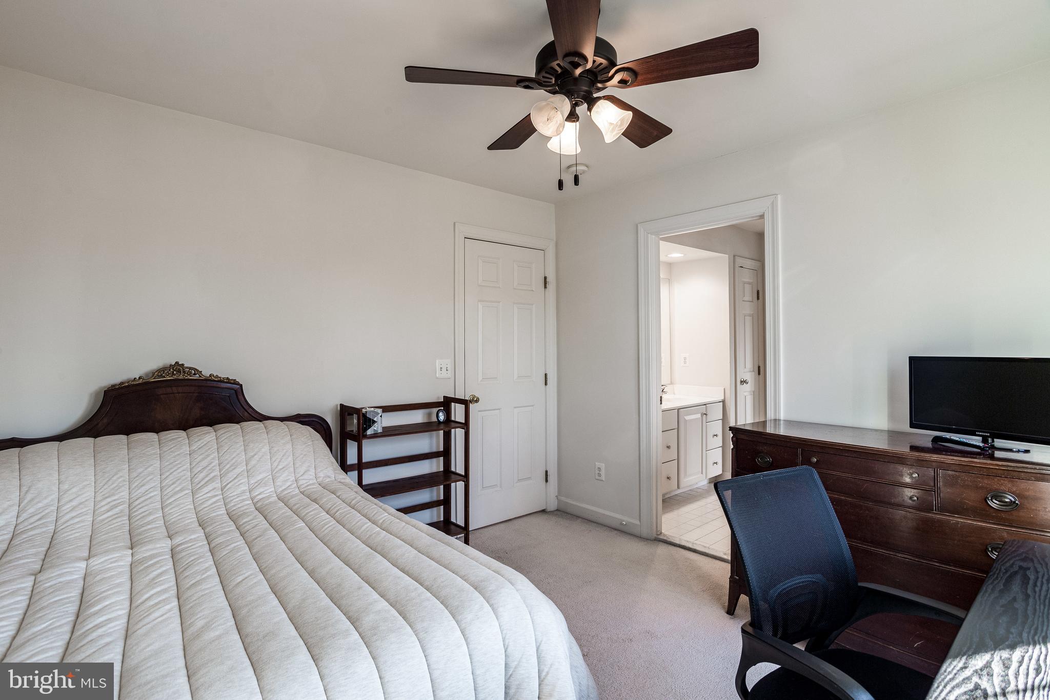 POTOMAC STATION - Residential