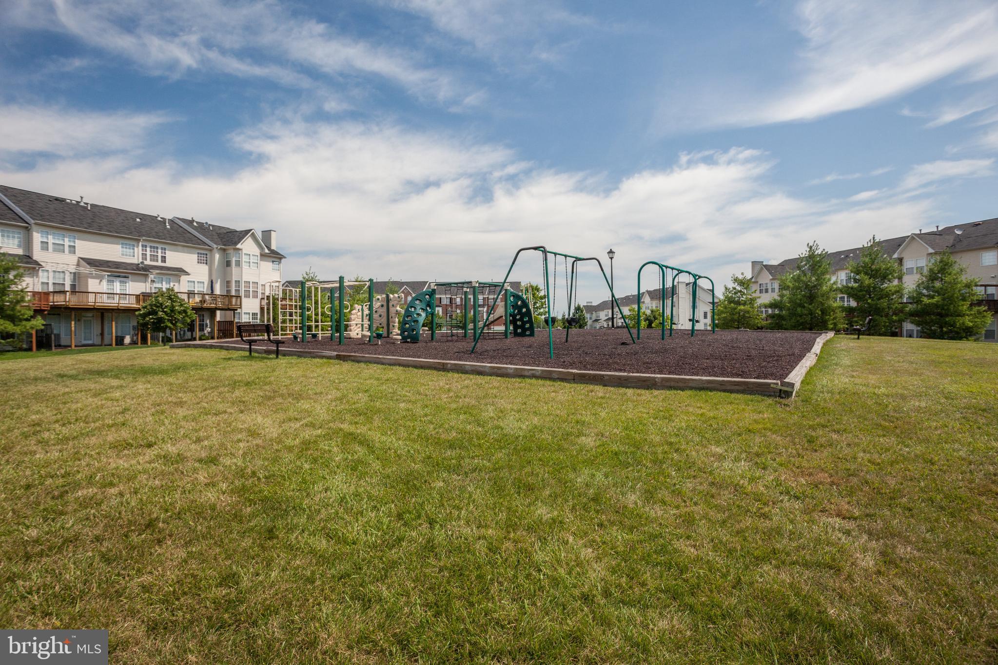 POTOMAC STATION - Residential