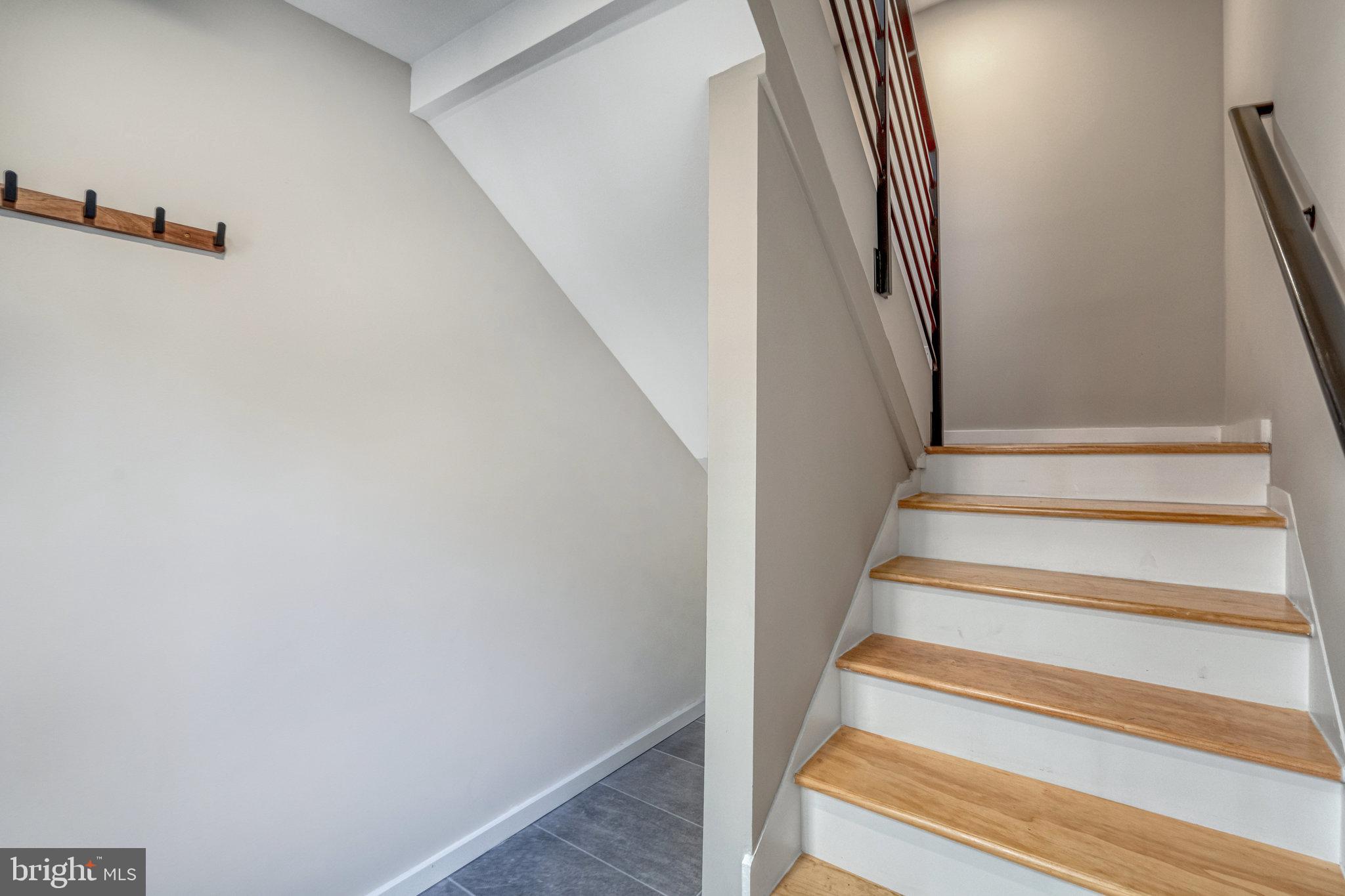 LORD FAIRFAX ESTATES - Residential Lease