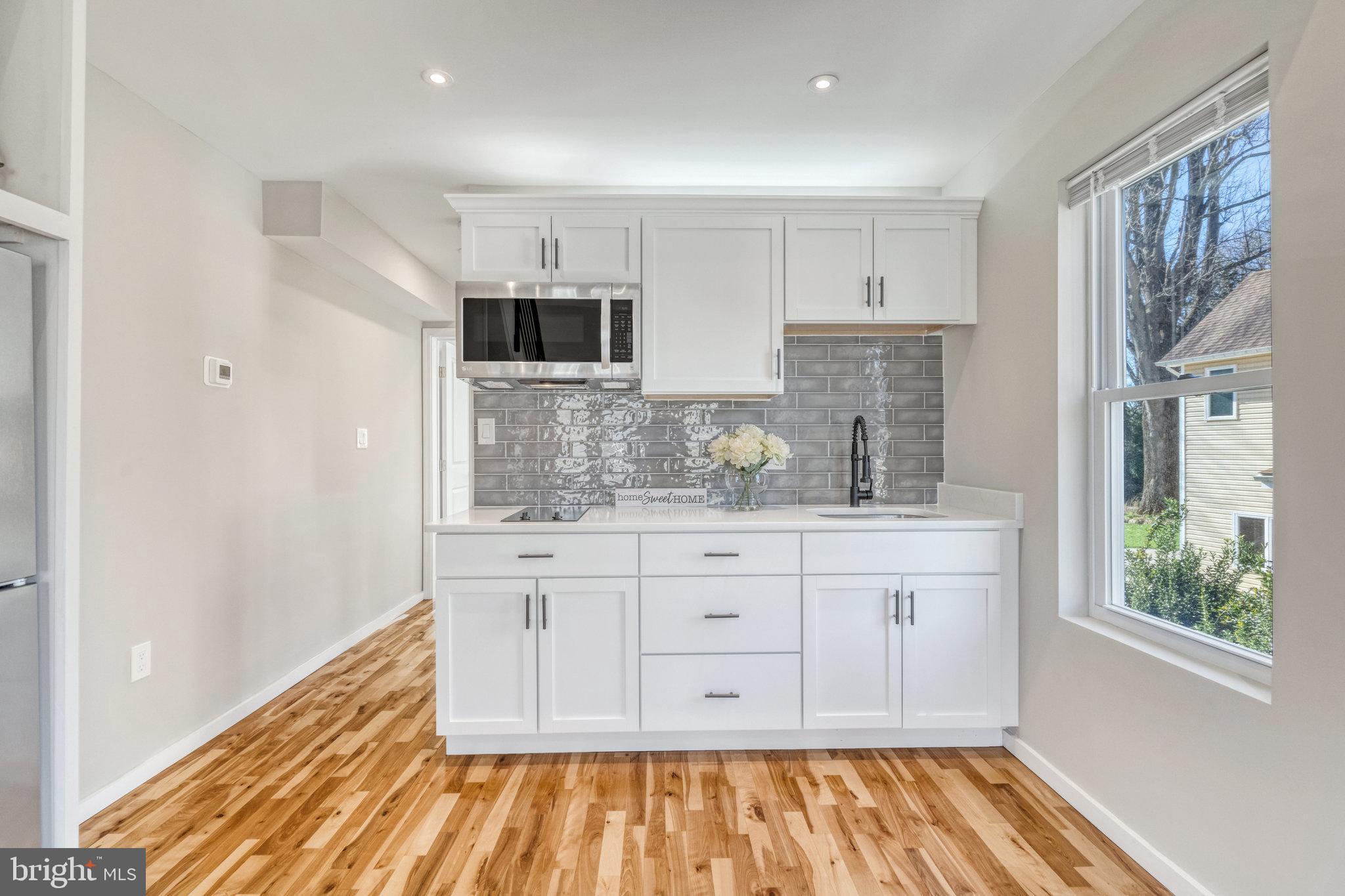 LORD FAIRFAX ESTATES - Residential Lease