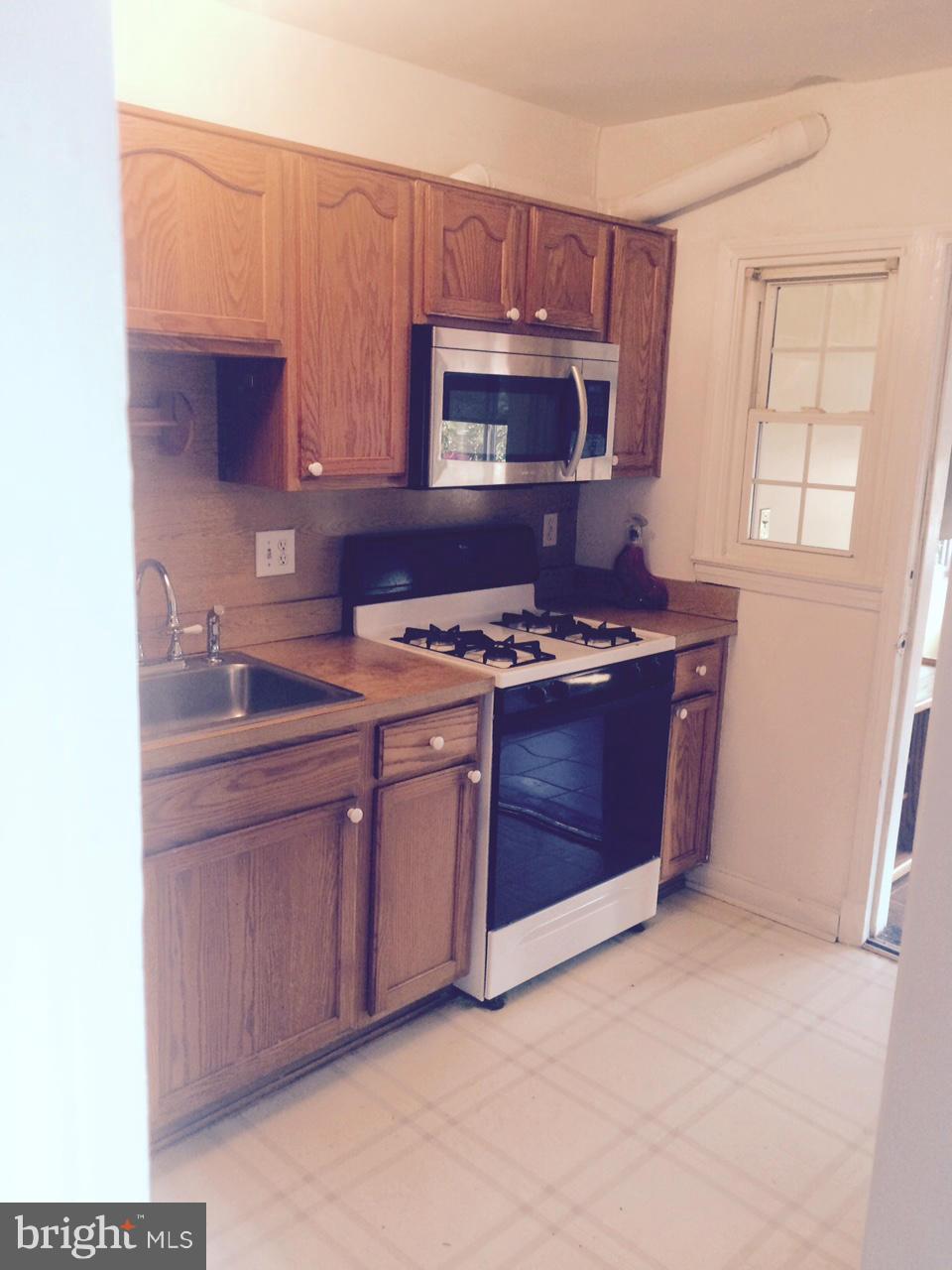 RIDGELEIGH - Residential Lease